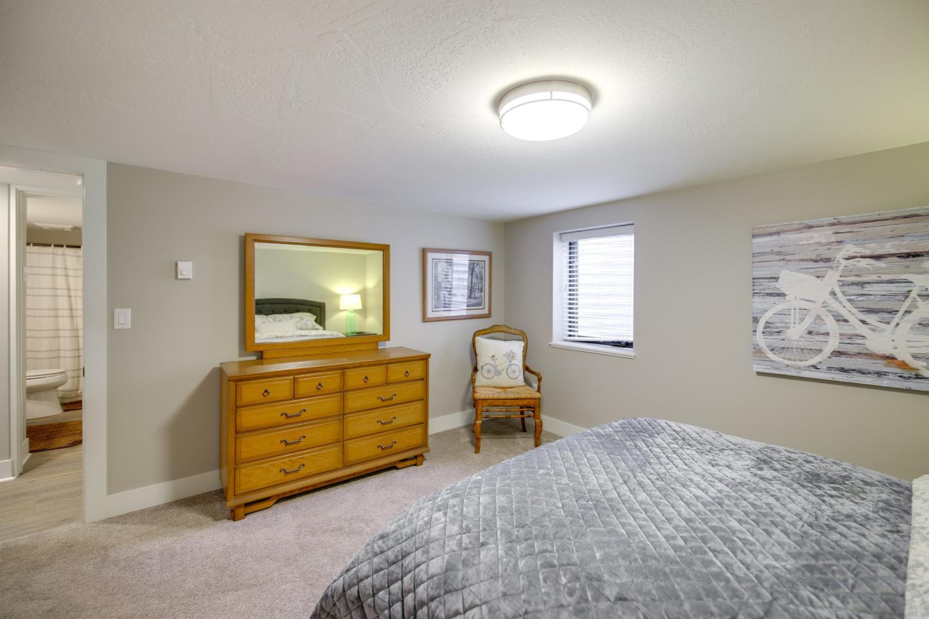 Central to Everything! Missoula Stay with Courtyard