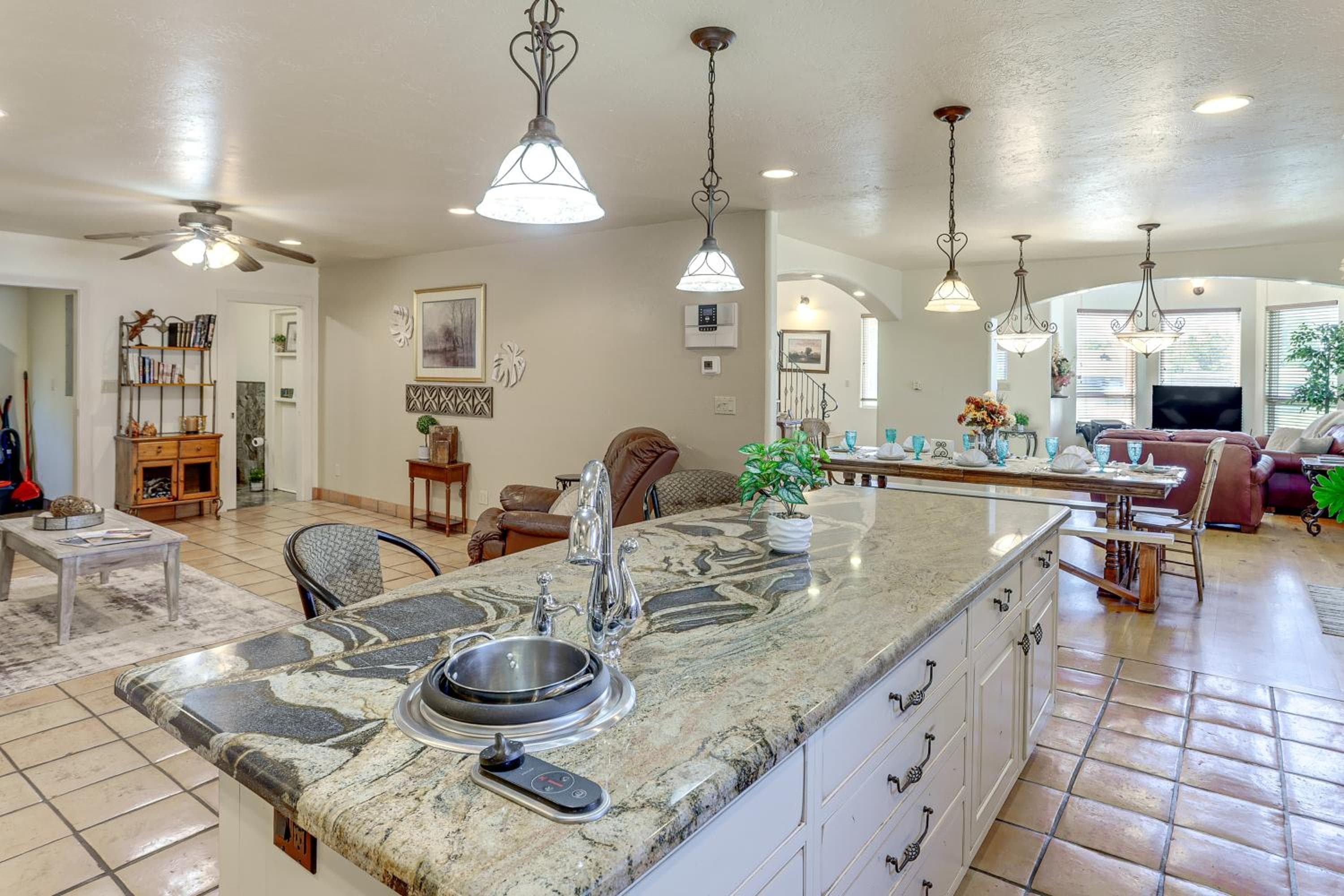 Spacious Escape Near Mesa Verde National Park!