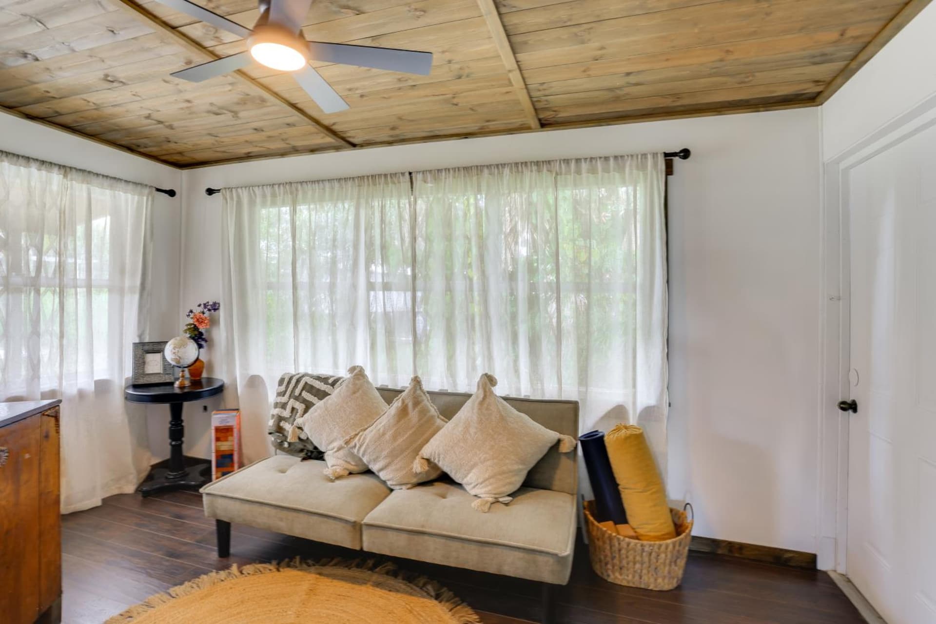 < 1 Mi to Downtown Arcadia: Tranquil Wooded Escape