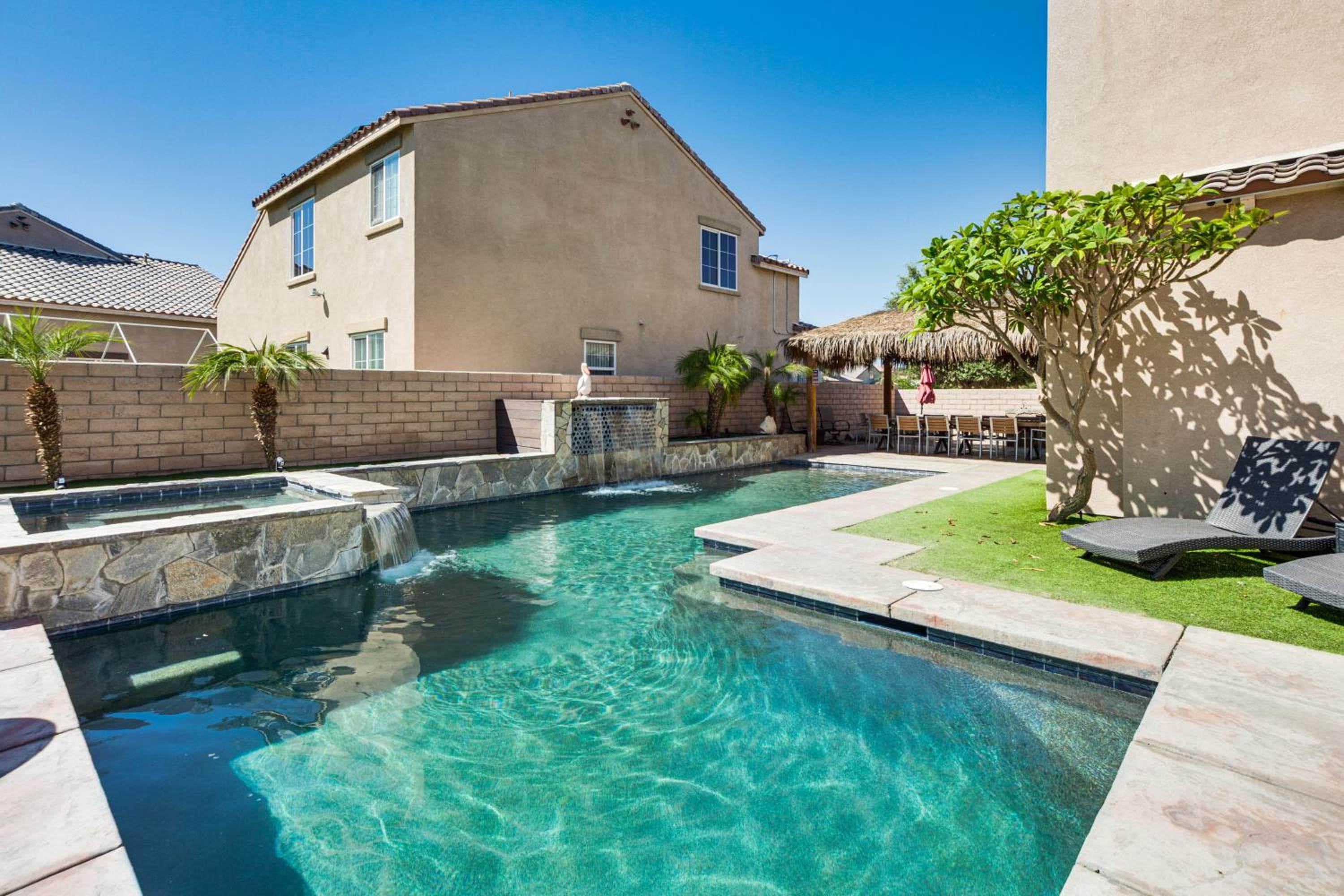 Relaxing Desert Oasis, 4 Mi to Coachella Festivals