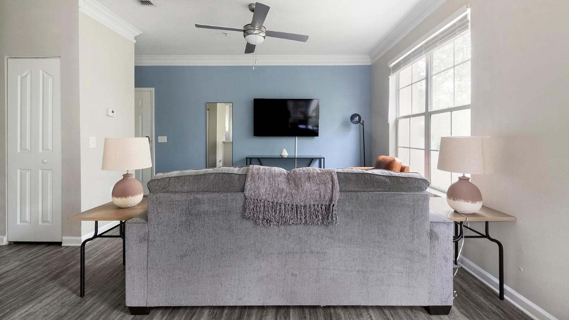 Landing Apartments - Eddison at Deerwood Park