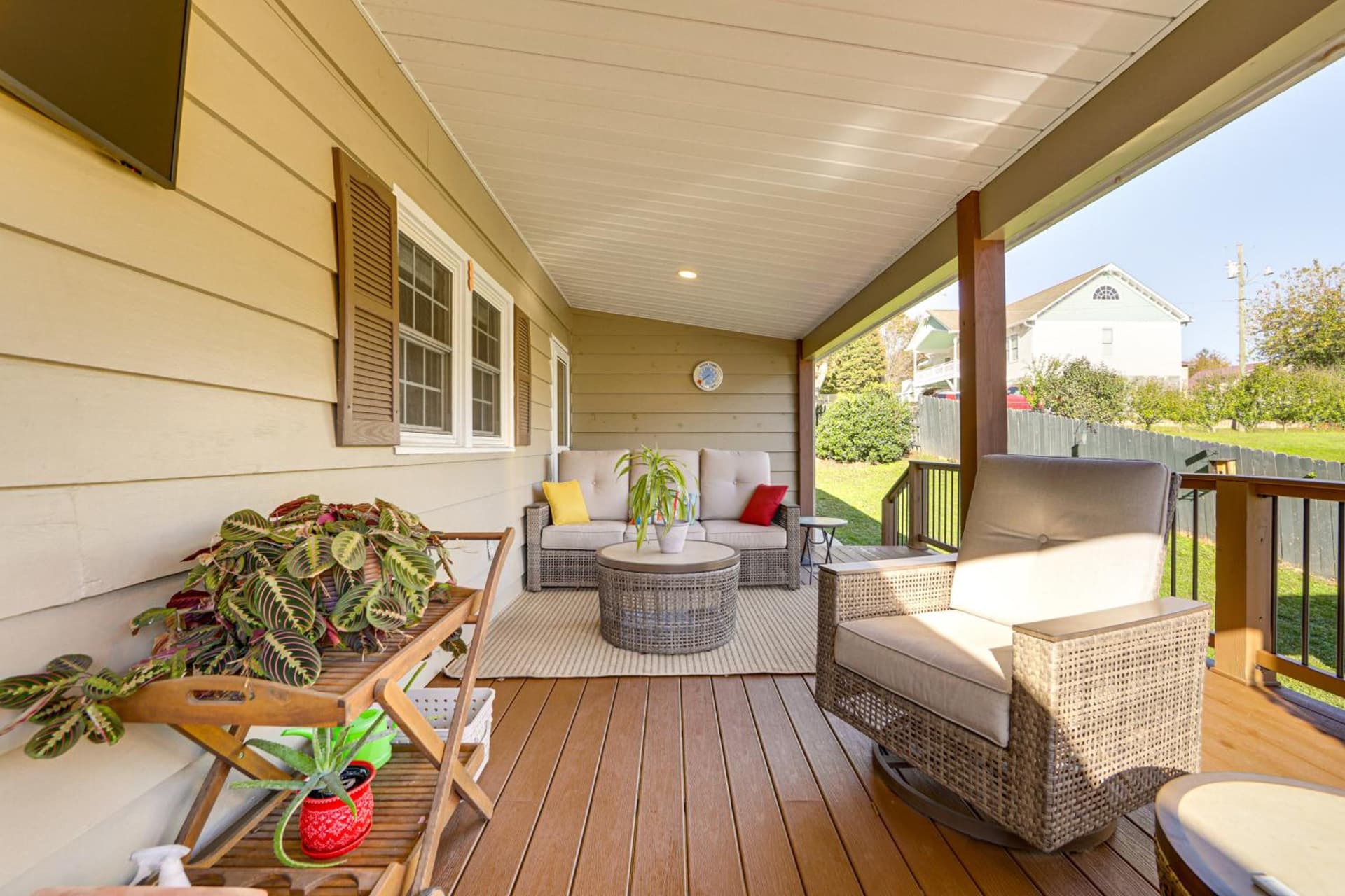 Walk to Frog Level Historic District! Home w/ Deck