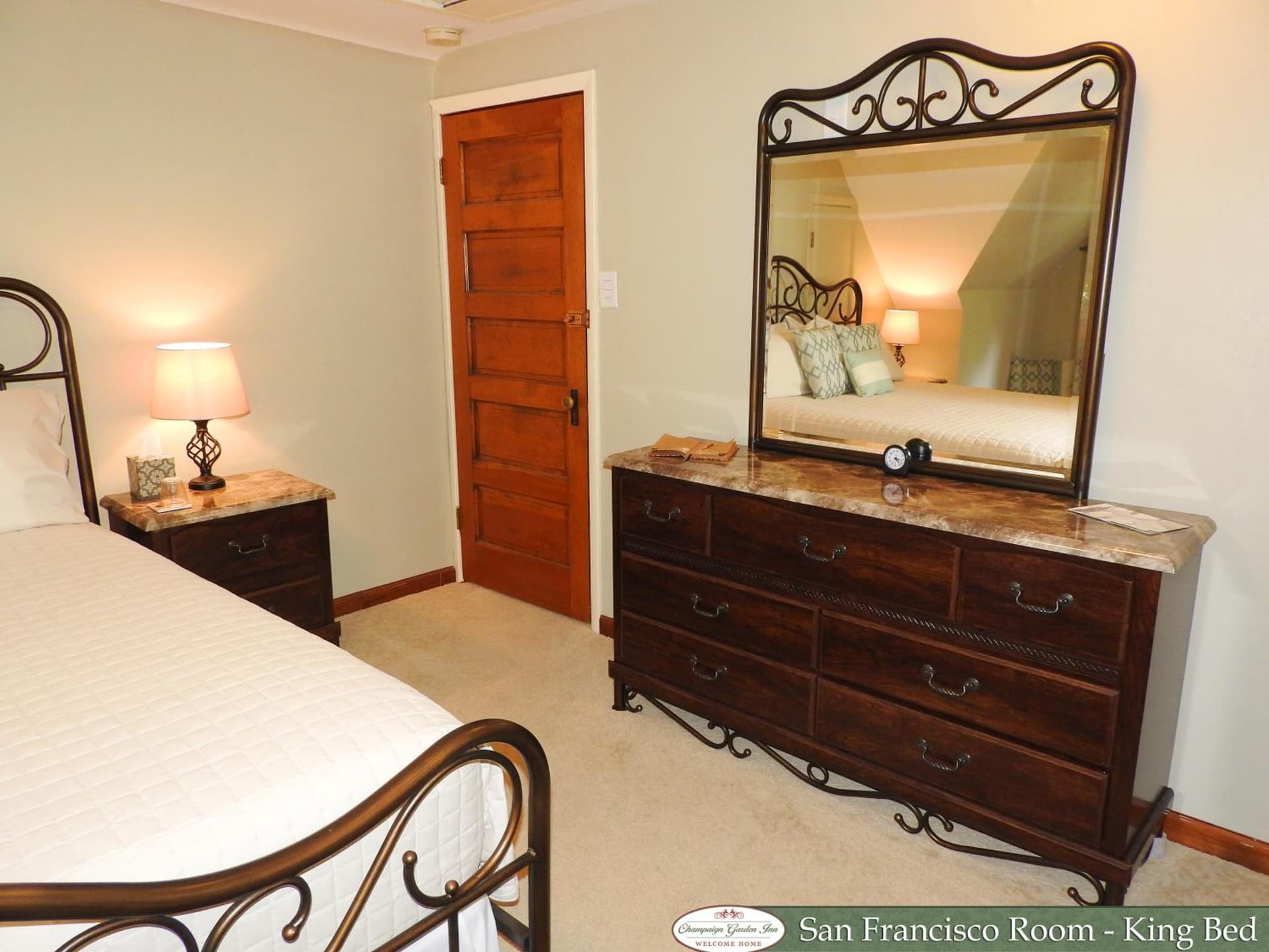 Champaign Garden Inn