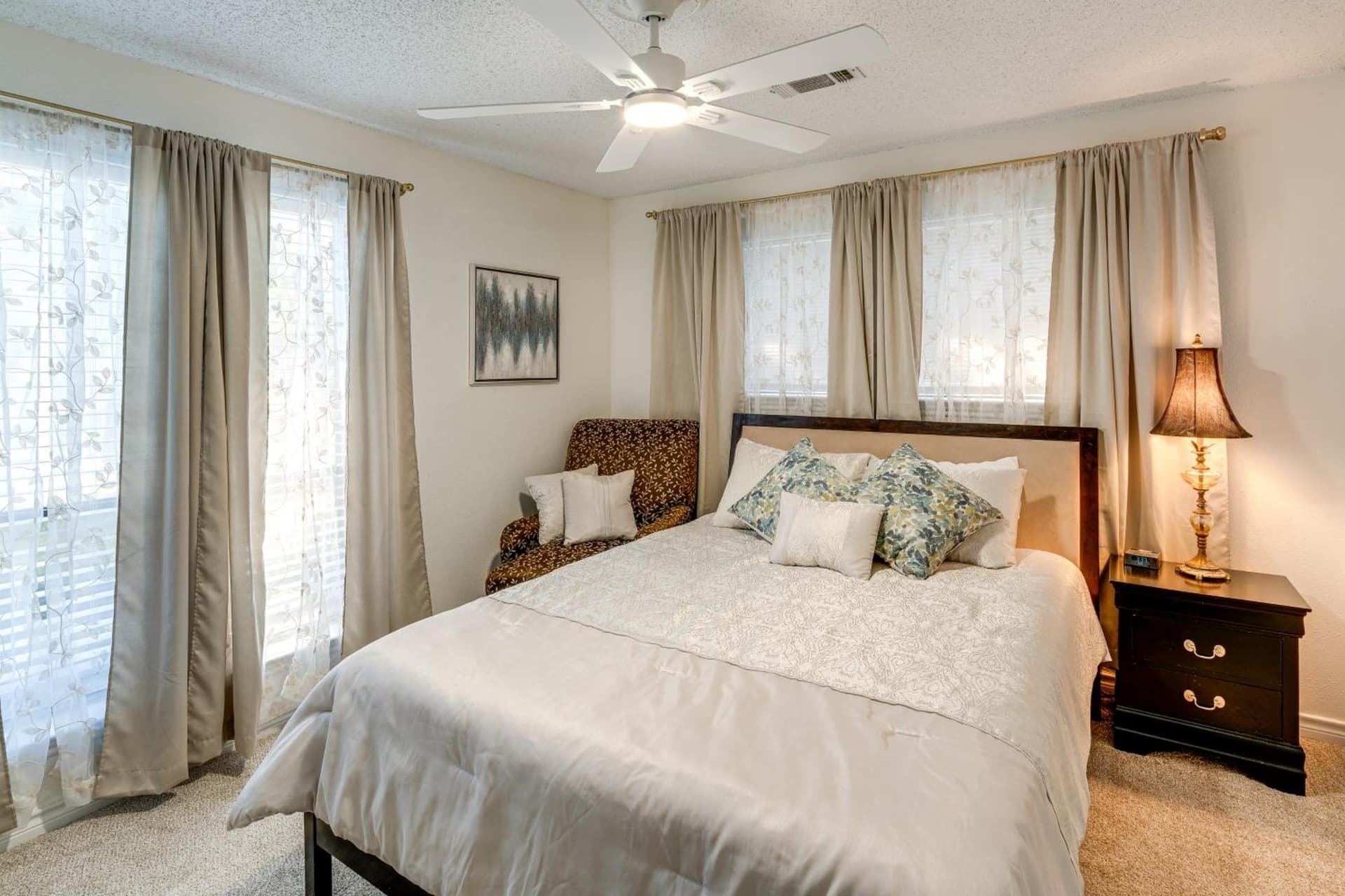 5 Mi to UT Dallas Family-Friendly Duplex with Patio