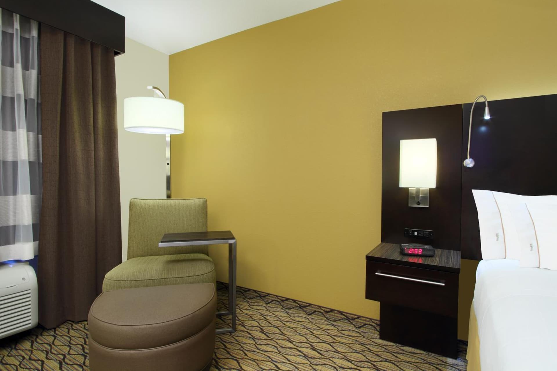 Holiday Inn Express - Colorado Springs - First & Main by IHG