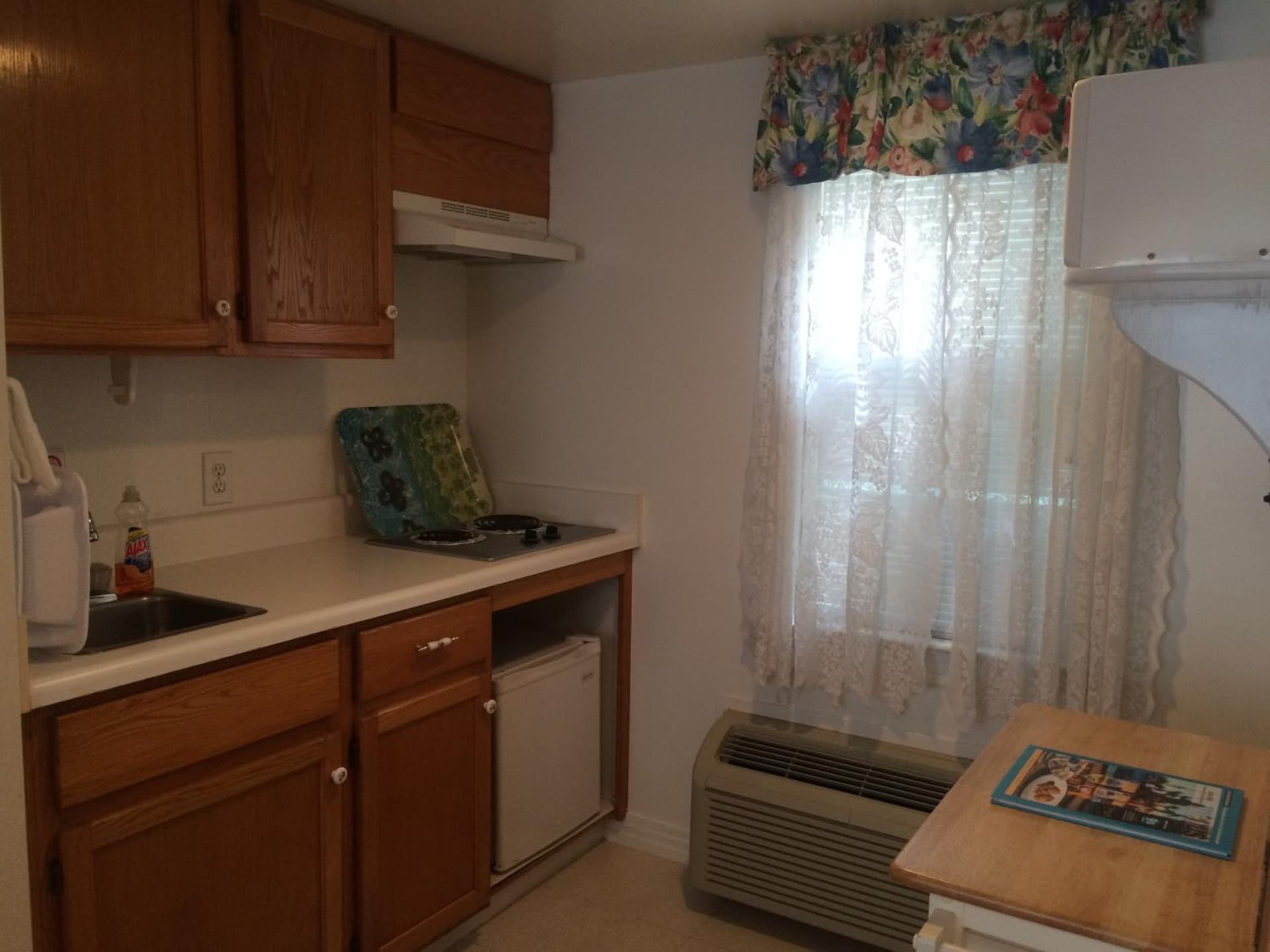 Angie's Guest Cottage