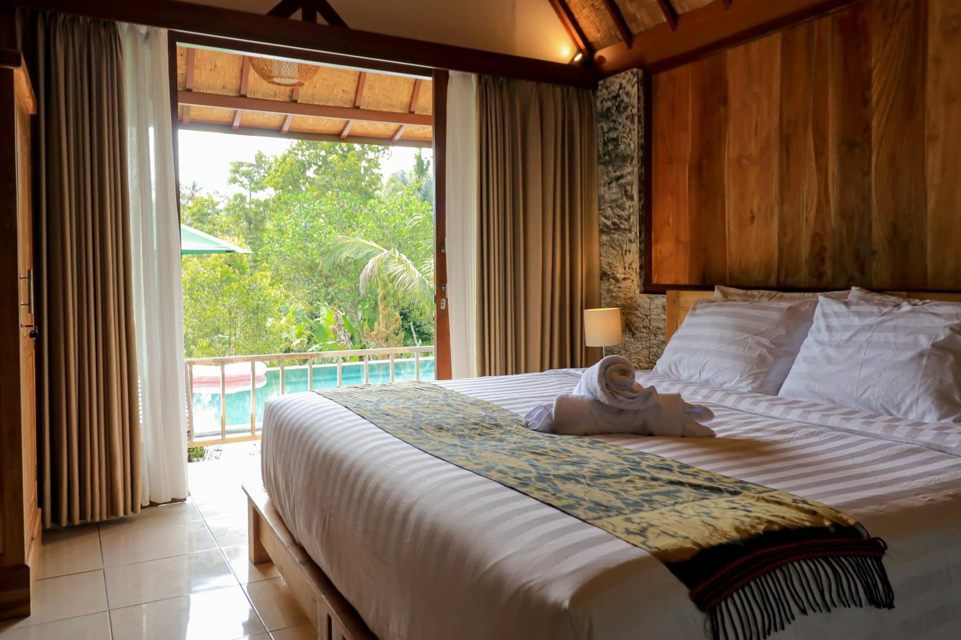 Mina Baturiti Hotel & Resto
