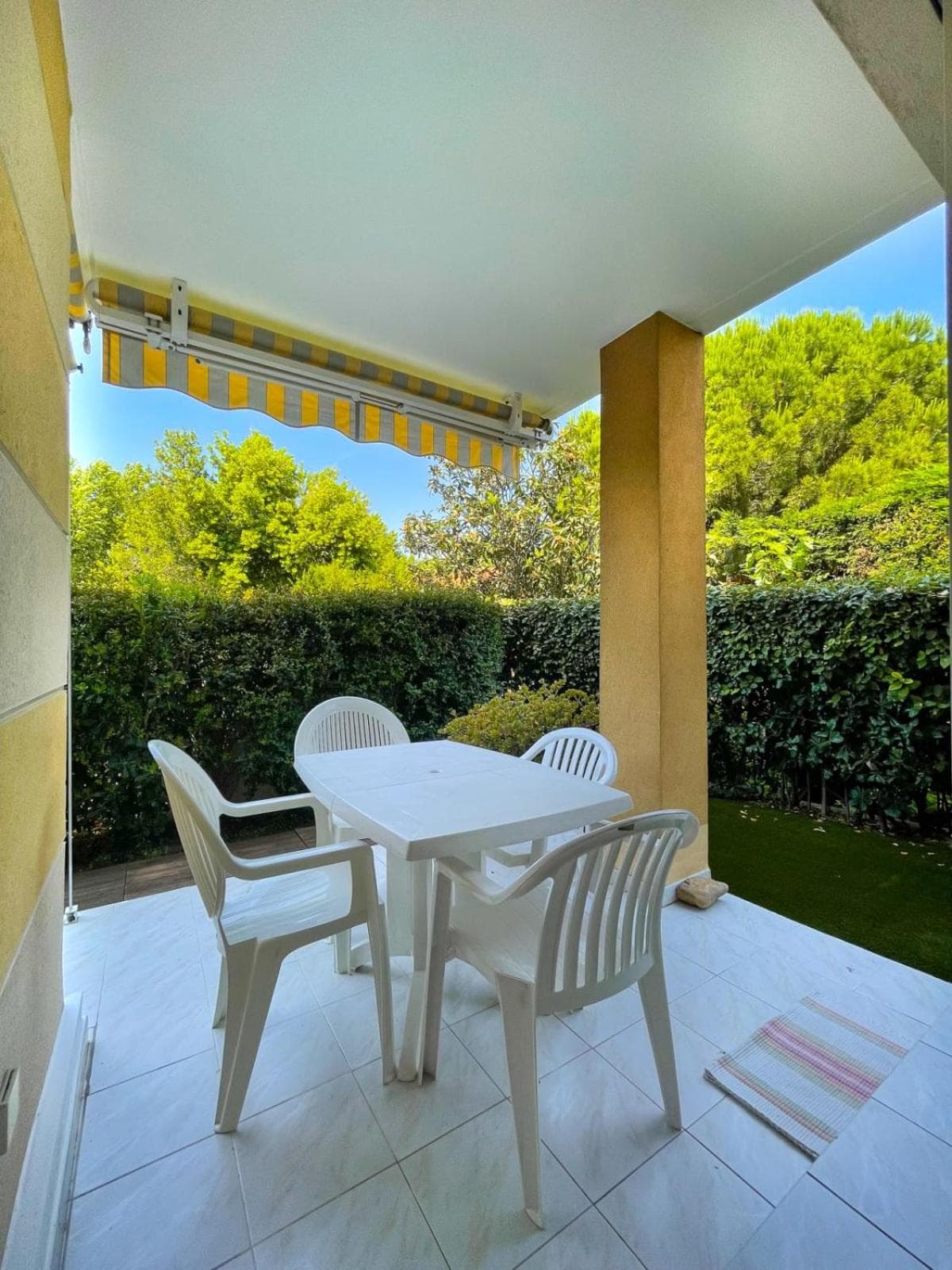 Superb Apartment With Garden Near The Sea