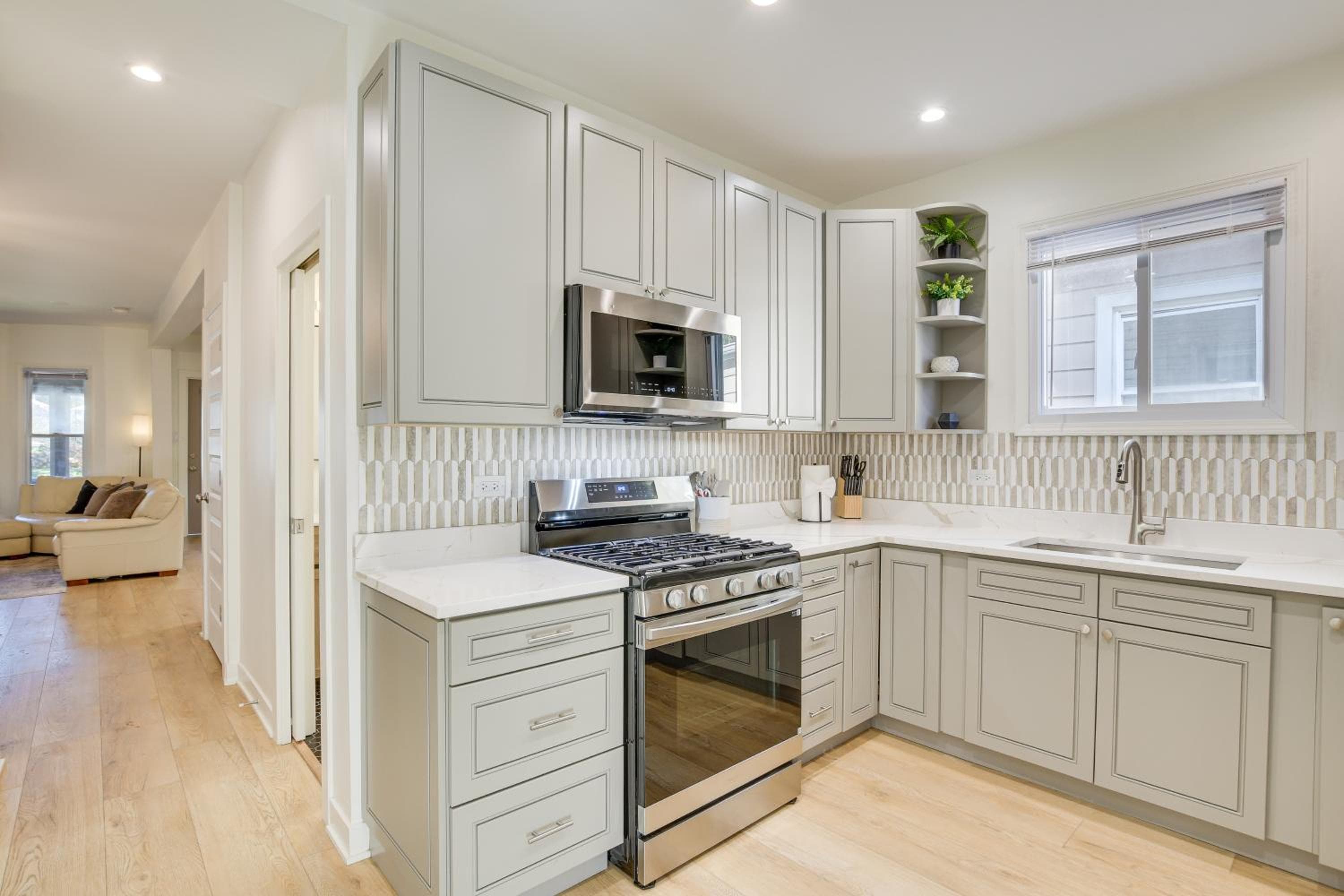 Shop, Dine & Unwind: Oak Park Home w/ Private Yard