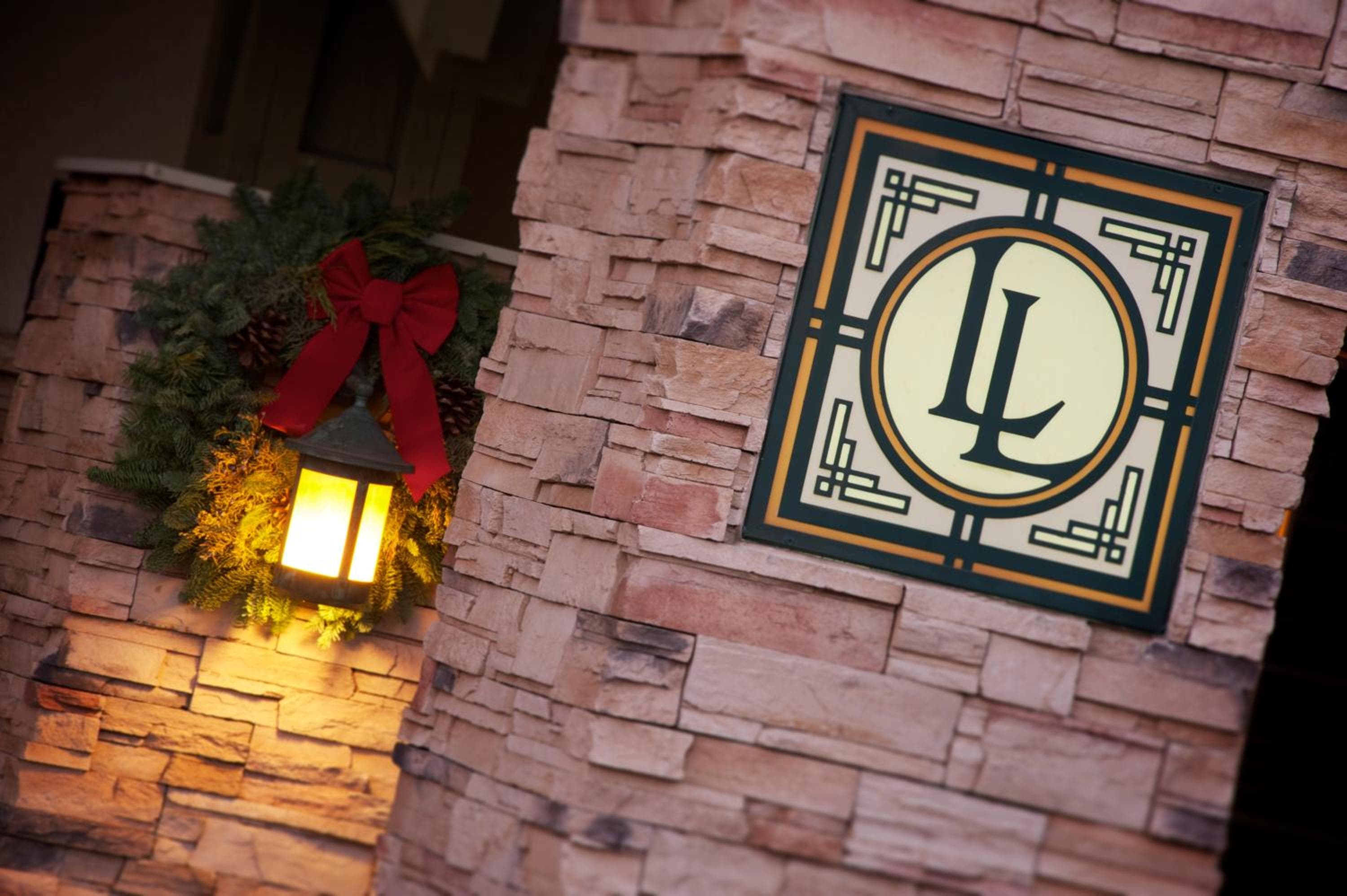 Larkspur Landing Extended Stay Suites Bellevue