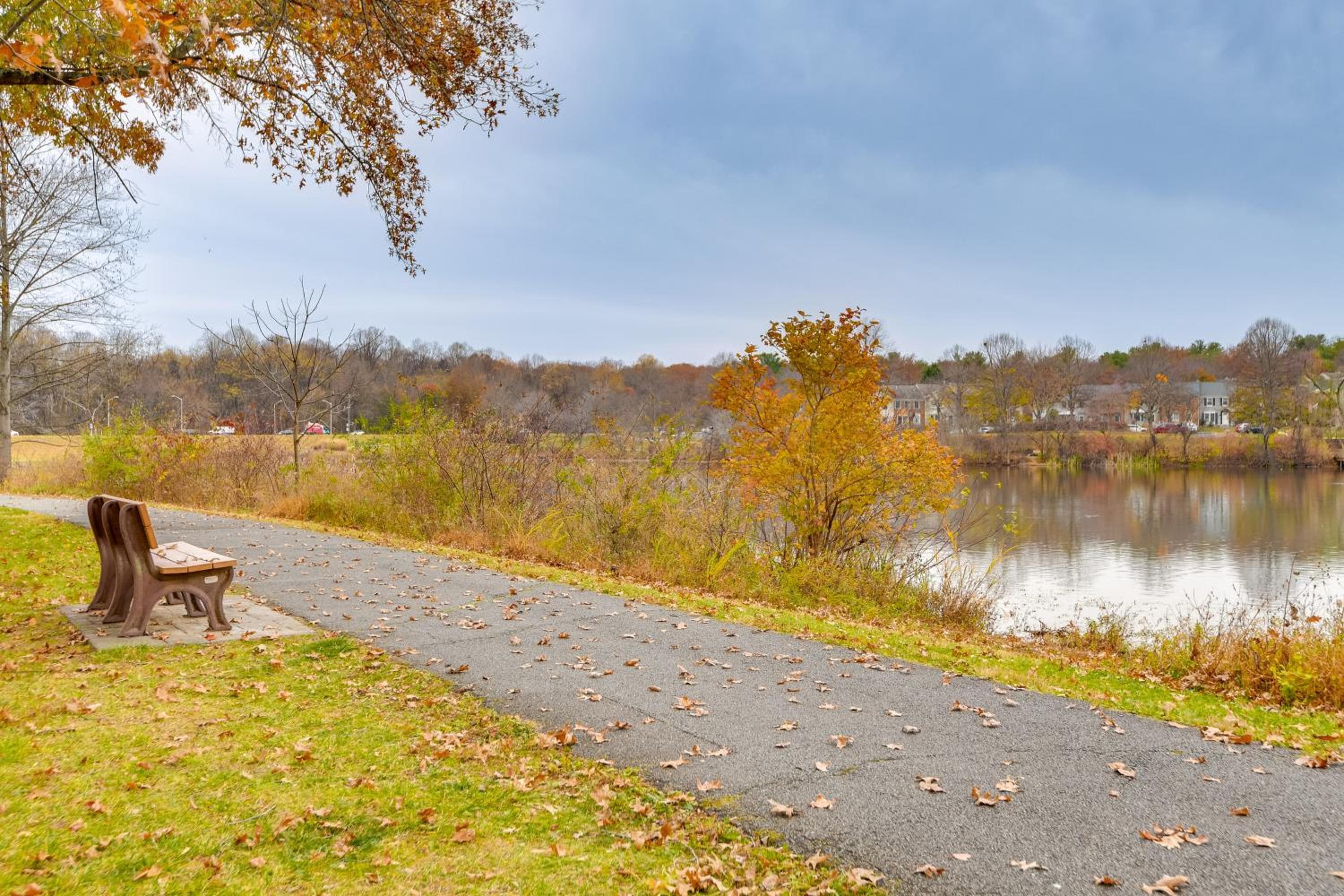 Tranquil Townhouse Retreat with Deck in Germantown!