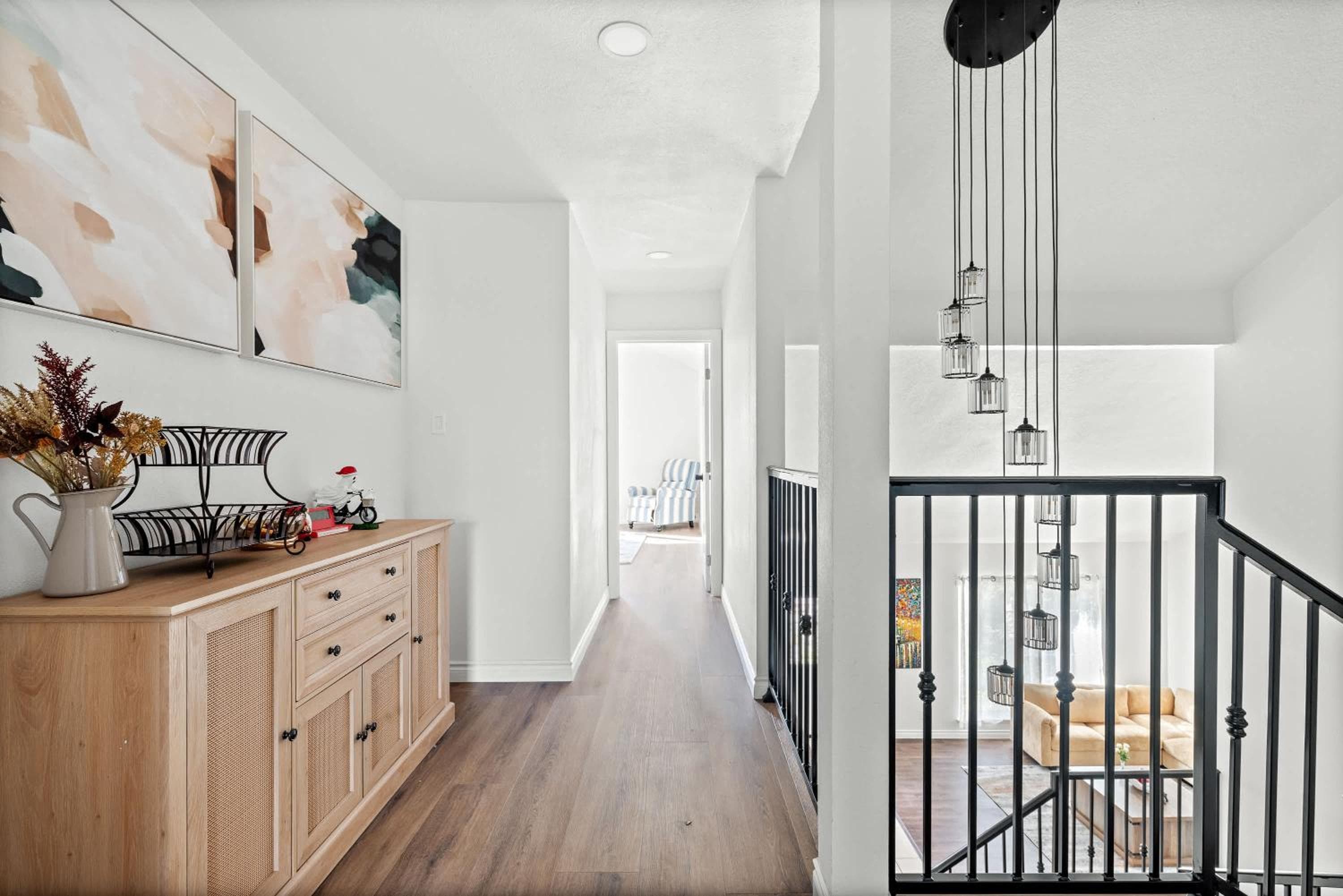 Cozy Full Bedroom Shared Home Great Value