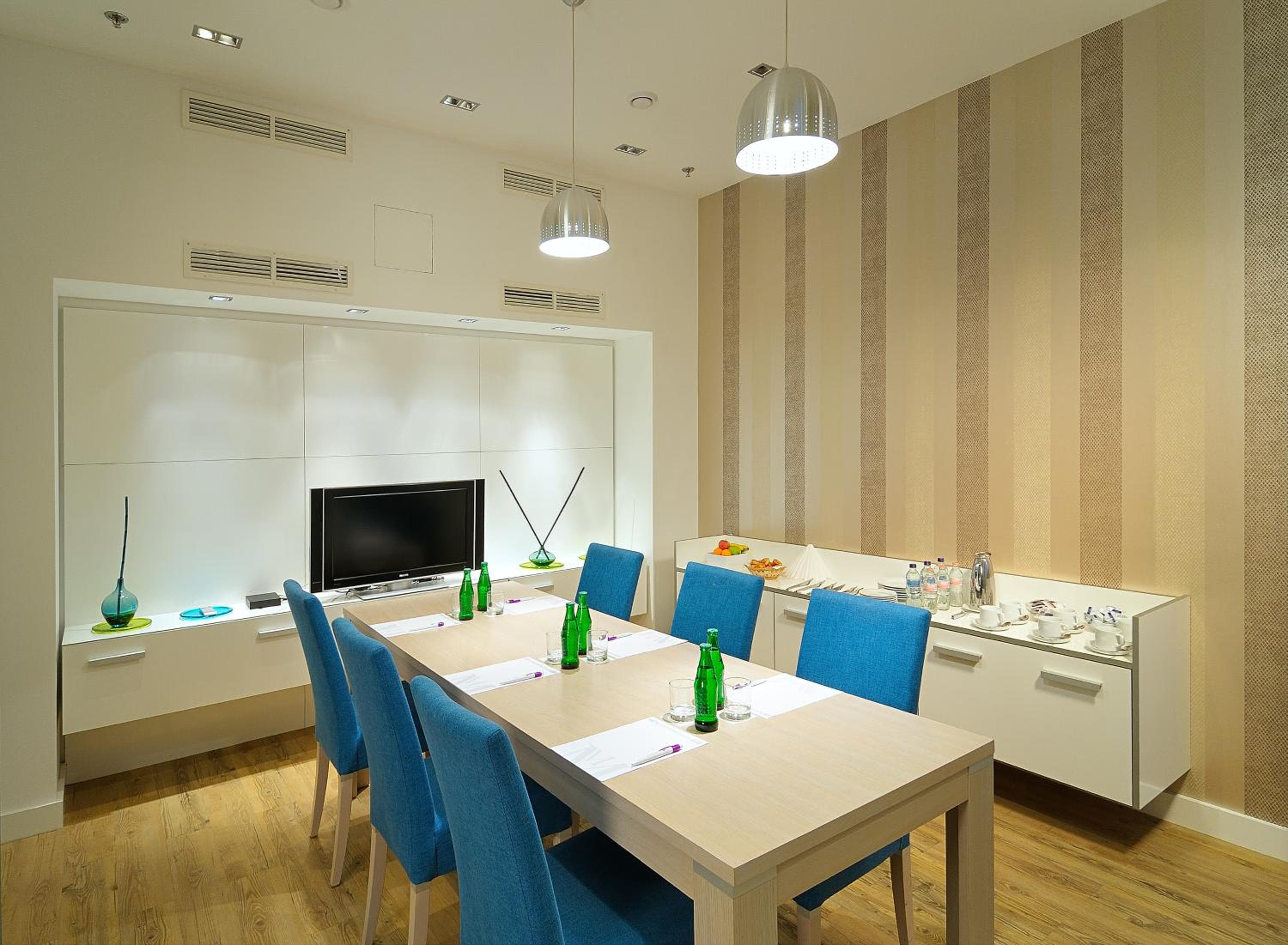 Atrium Hotel by Mellow Mood Hotels