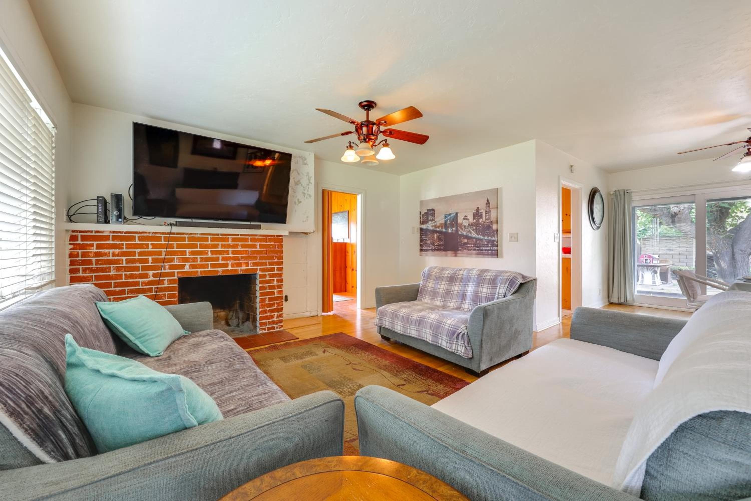 Hot Tub, Patio & Outdoor Games at Visalia Home