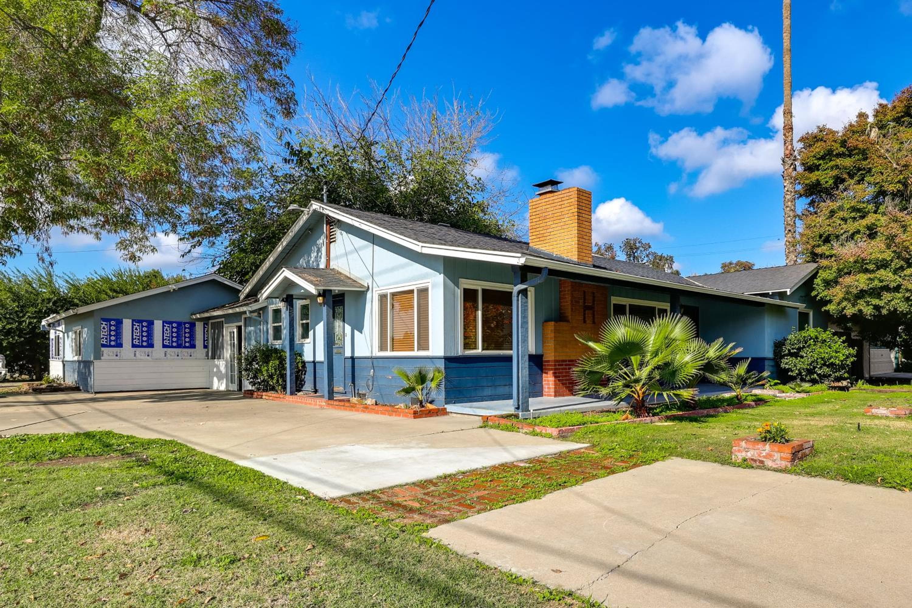 Hot Tub, Patio & Outdoor Games at Visalia Home