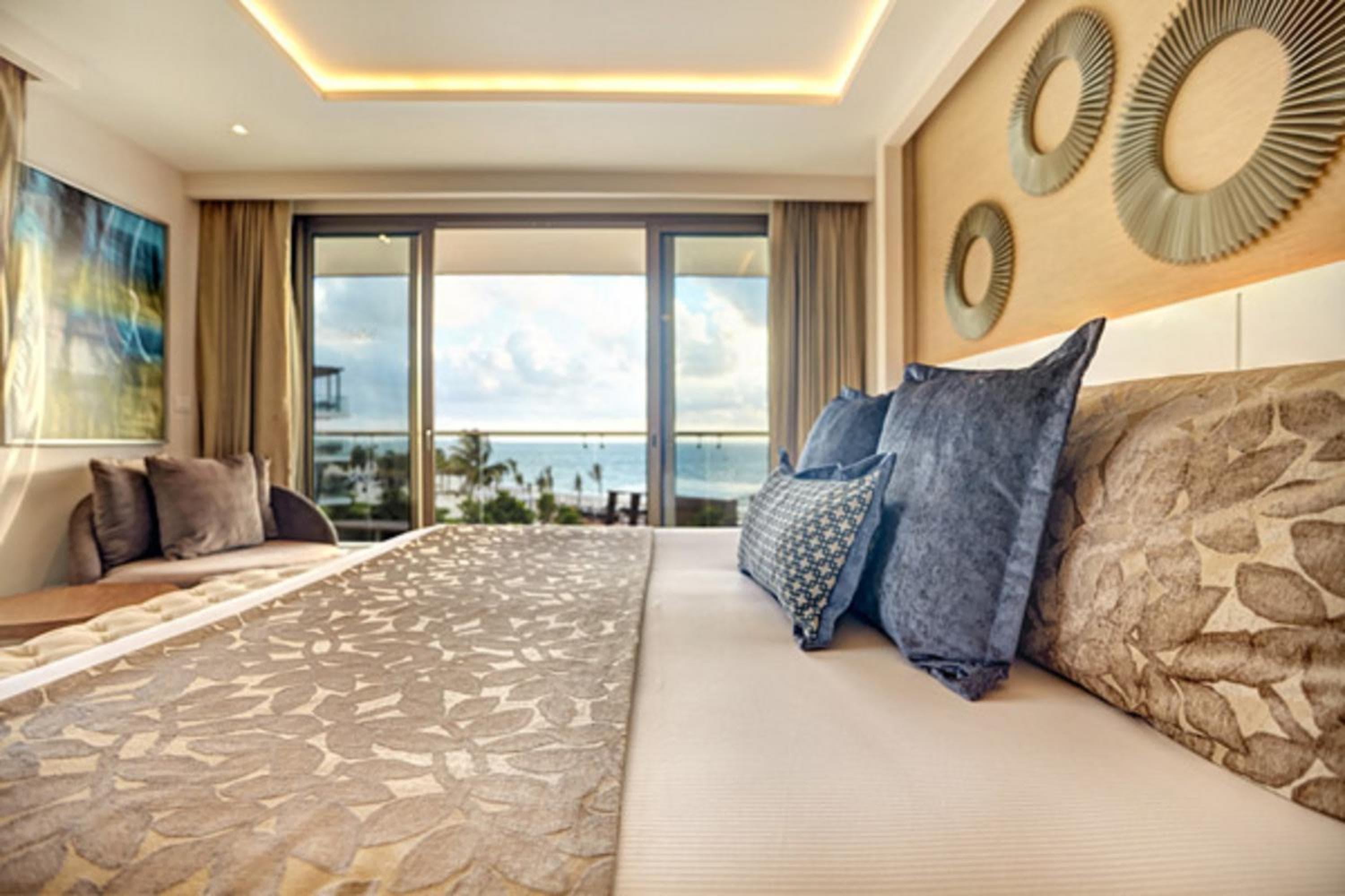 Royalton Riviera Cancun, An Autograph Collection All-Inclusive Resort & Casino