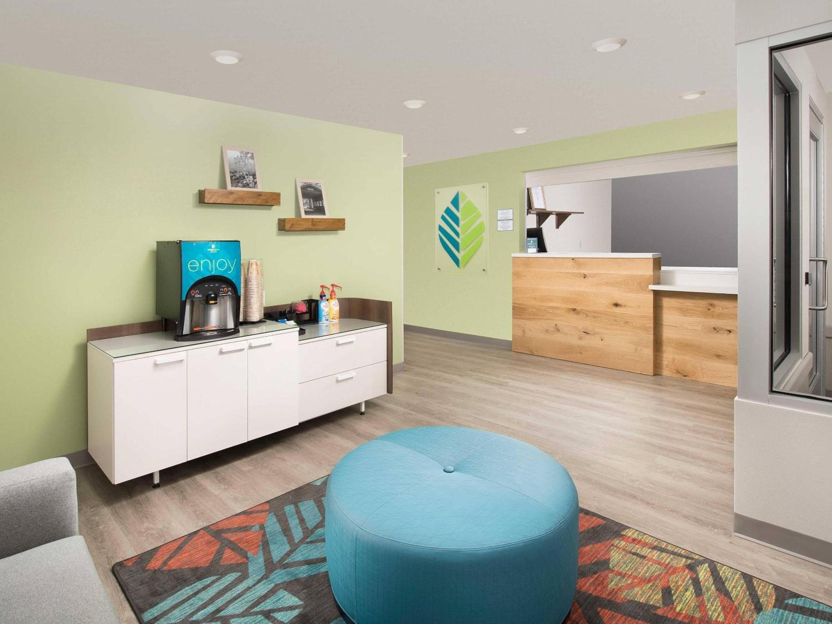 WoodSpring Suites Charlotte Northlake