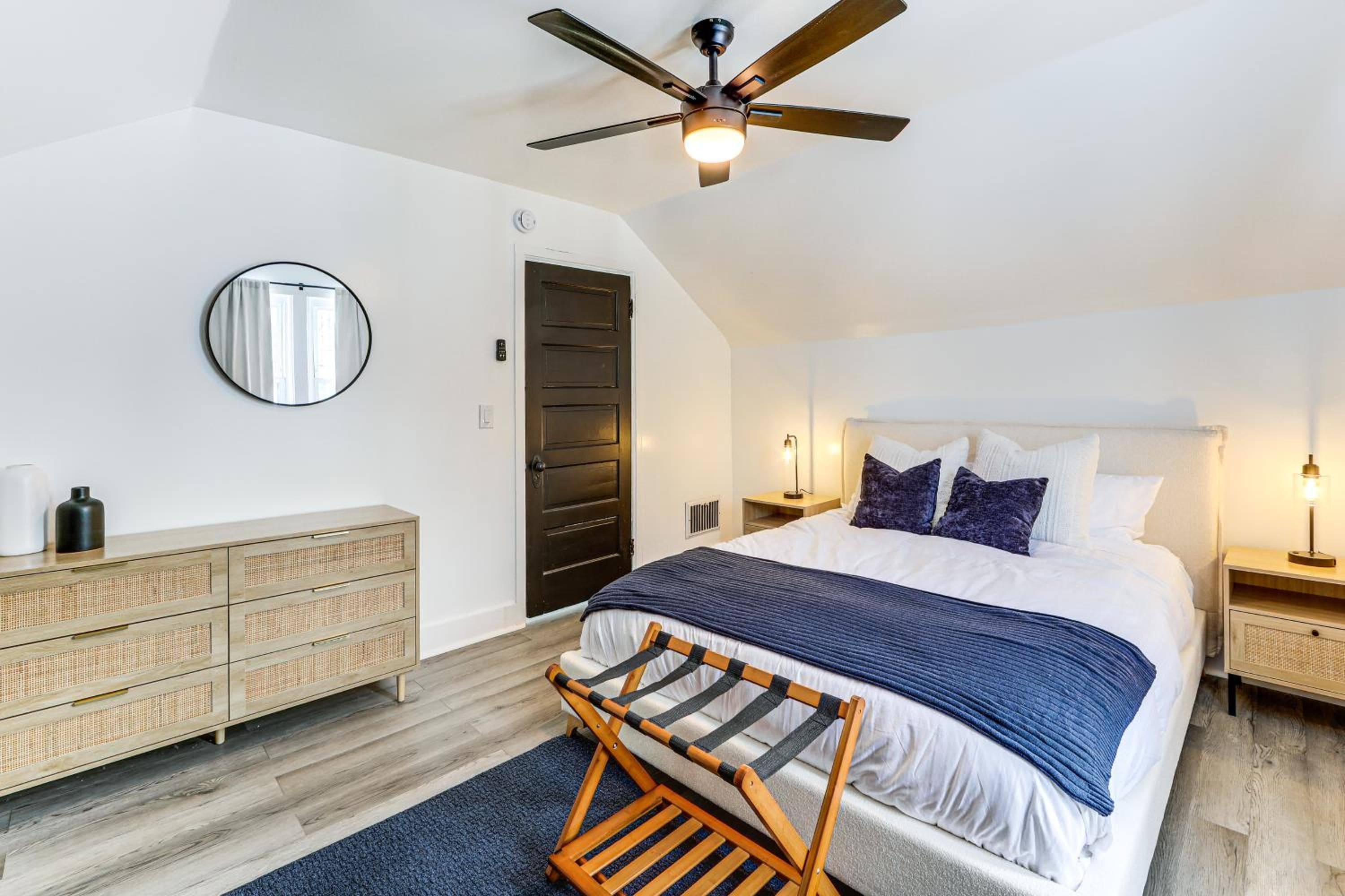 Walkable & Modern! Syracuse Home Near Campus
