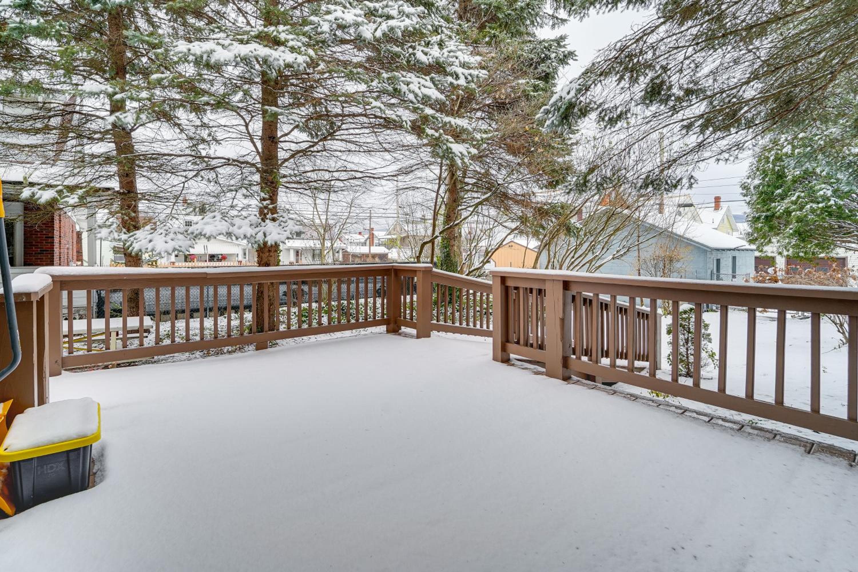 Game Room & Backyard: Modern Altoona Home!
