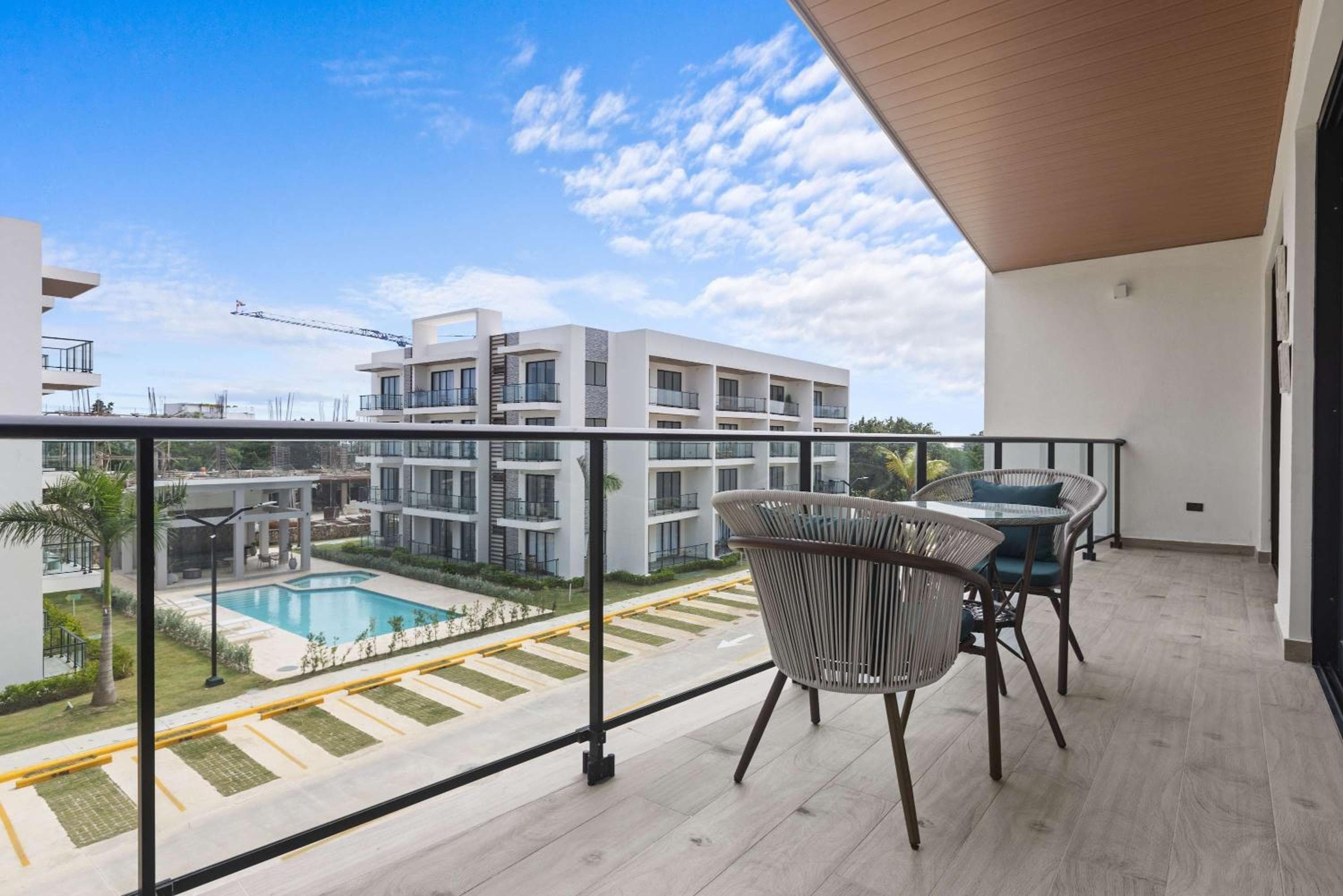 NOK Elegant 2BR Apt by Vistacana