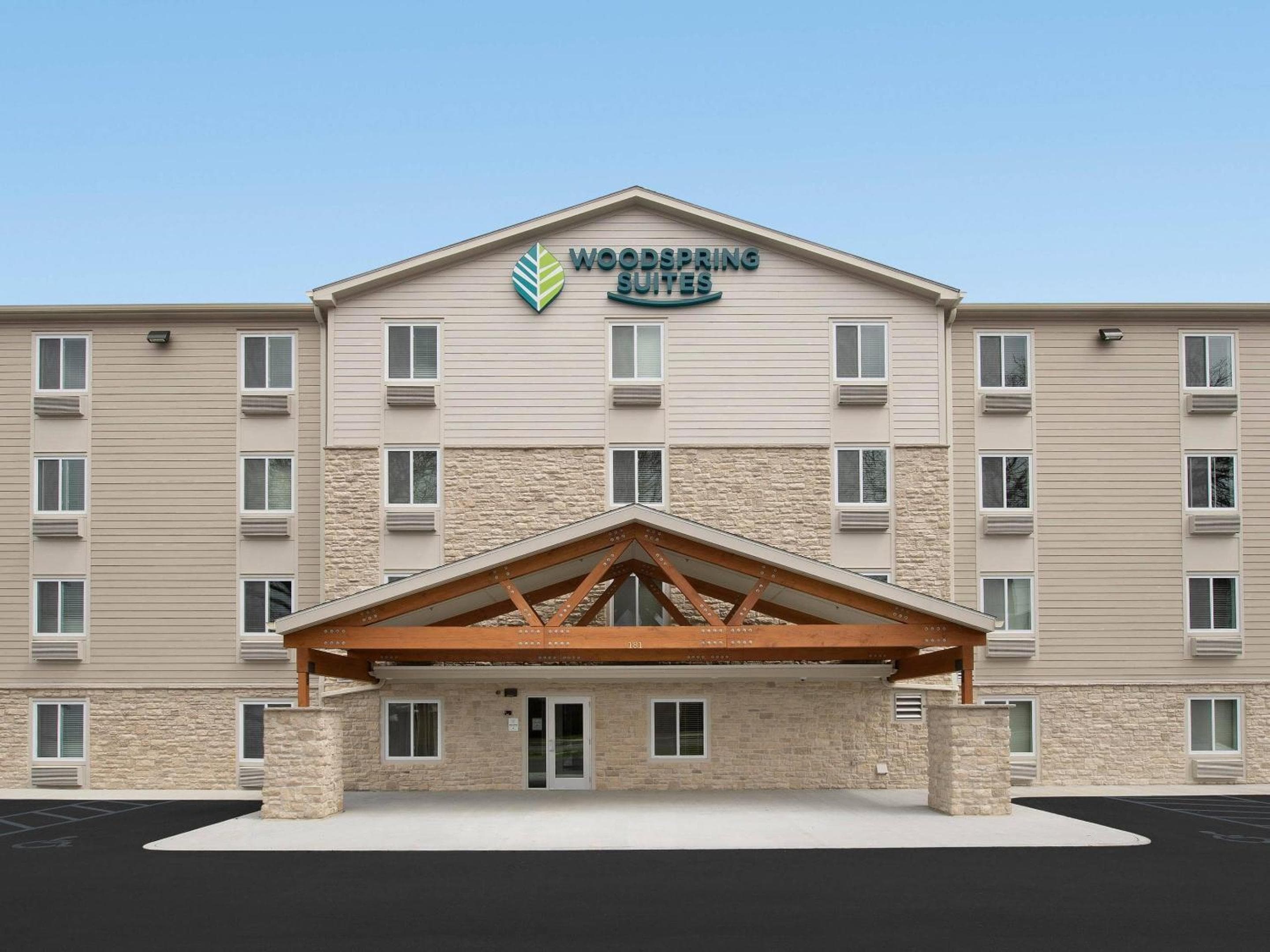 WoodSpring Suites Washington Meadowlands PA
