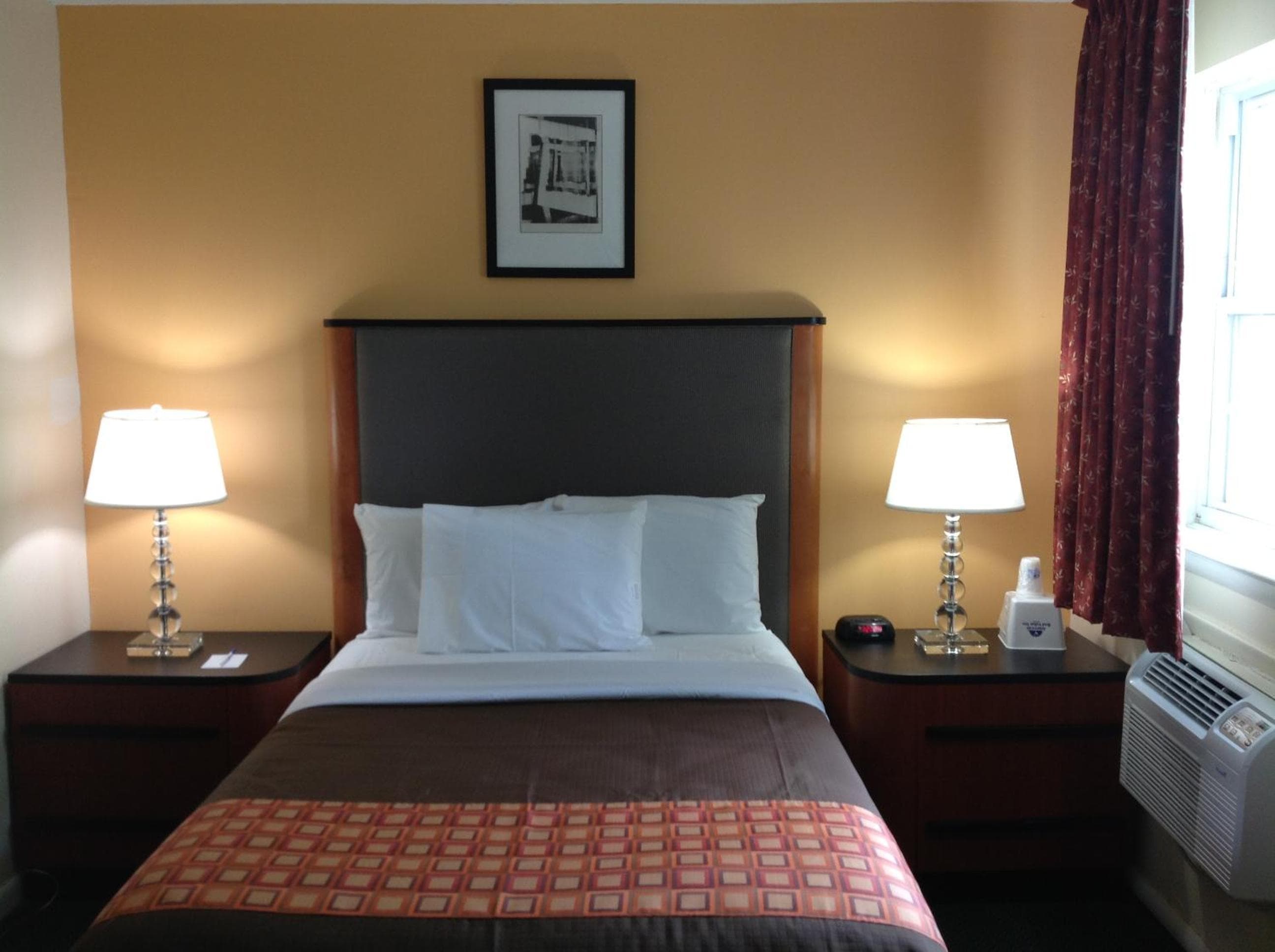 Media Inn & Suites