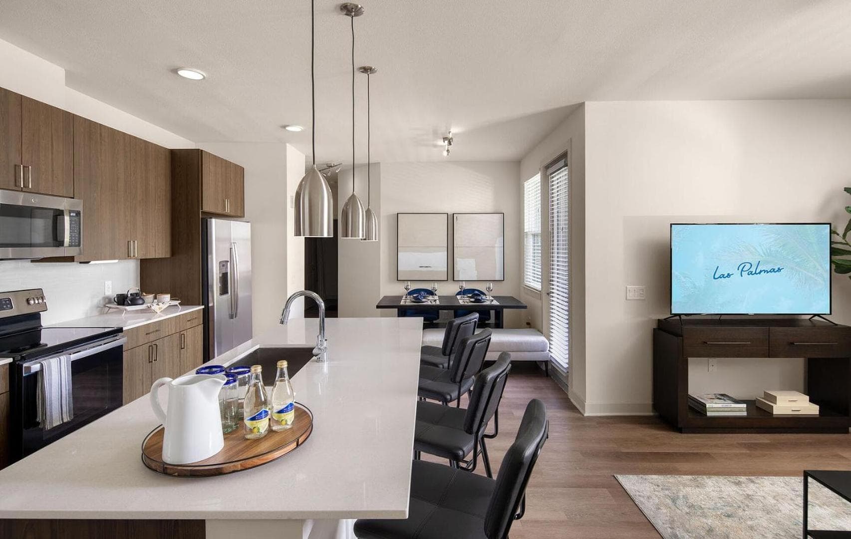 Landing Chic 1BD Clubhouse Gym