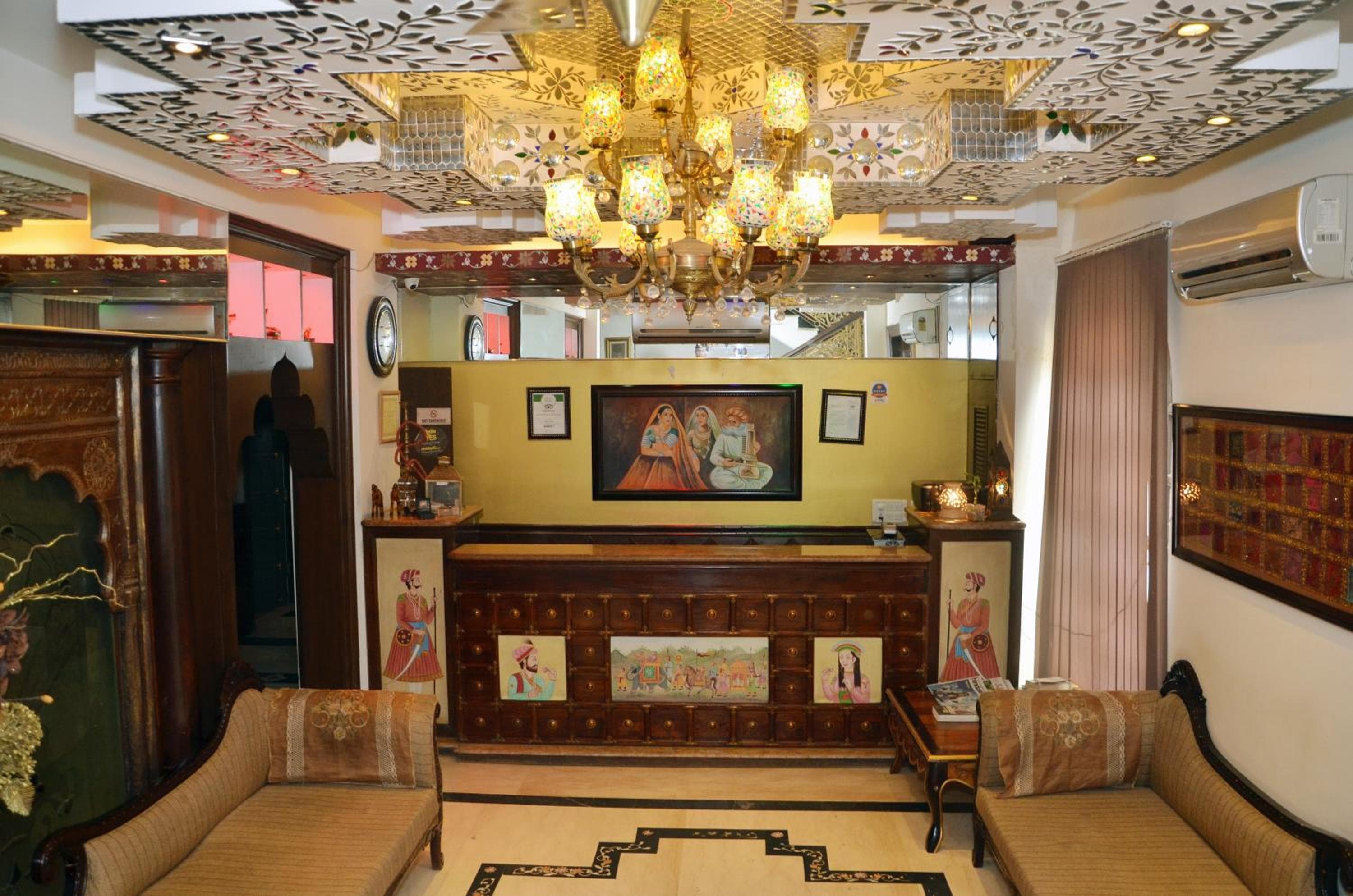 Hotel Rajputana Haveli - Near Jal Mahal - Jaipur