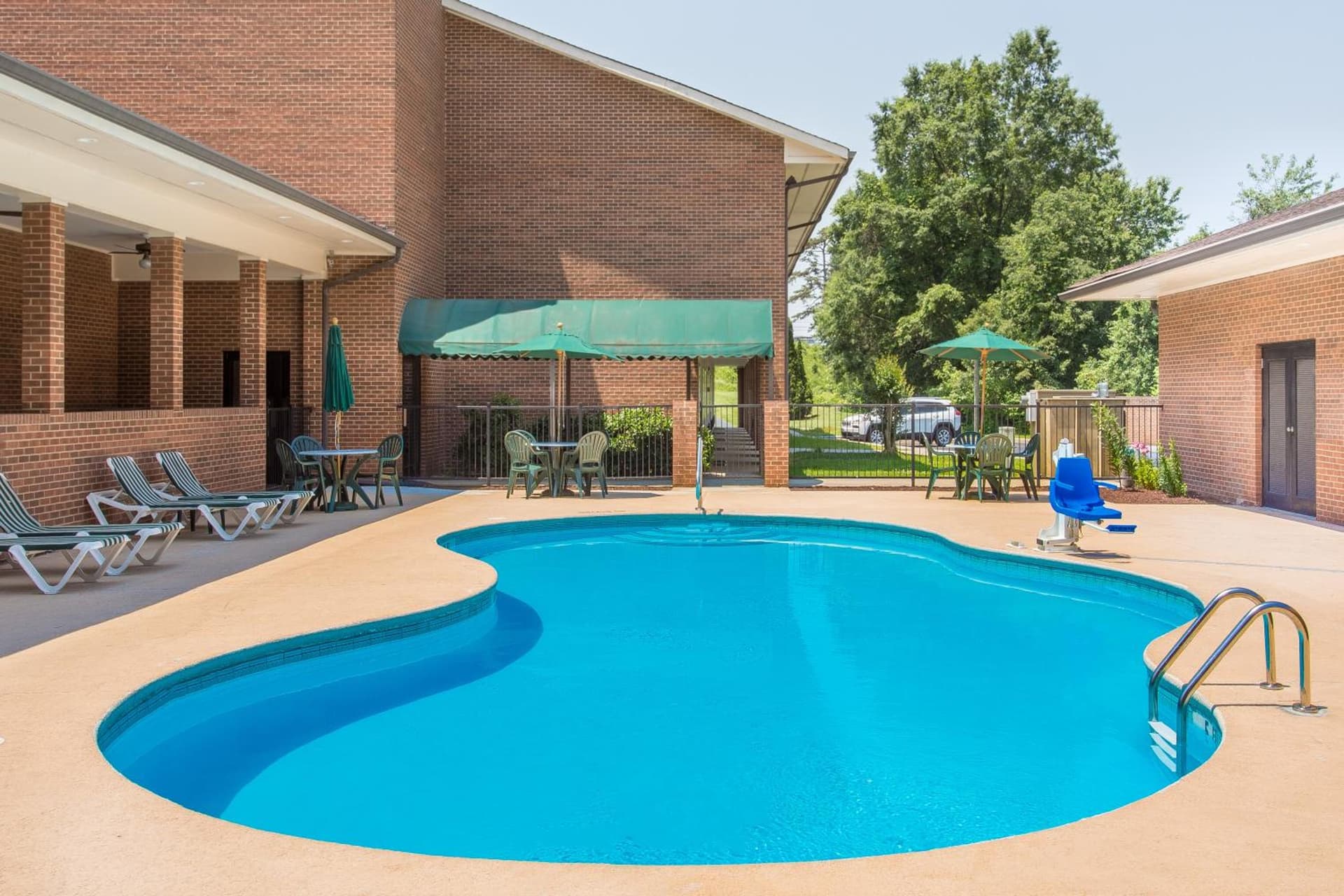 Days Inn by Wyndham Lexington