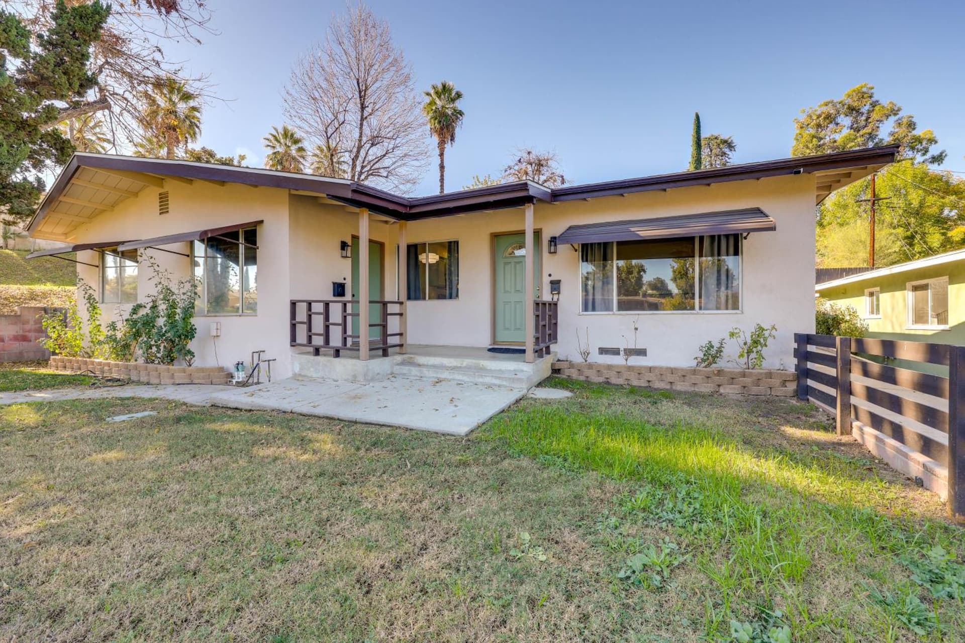 1 Mi to LLUMC! Loma Linda Home w/ Shared Patio