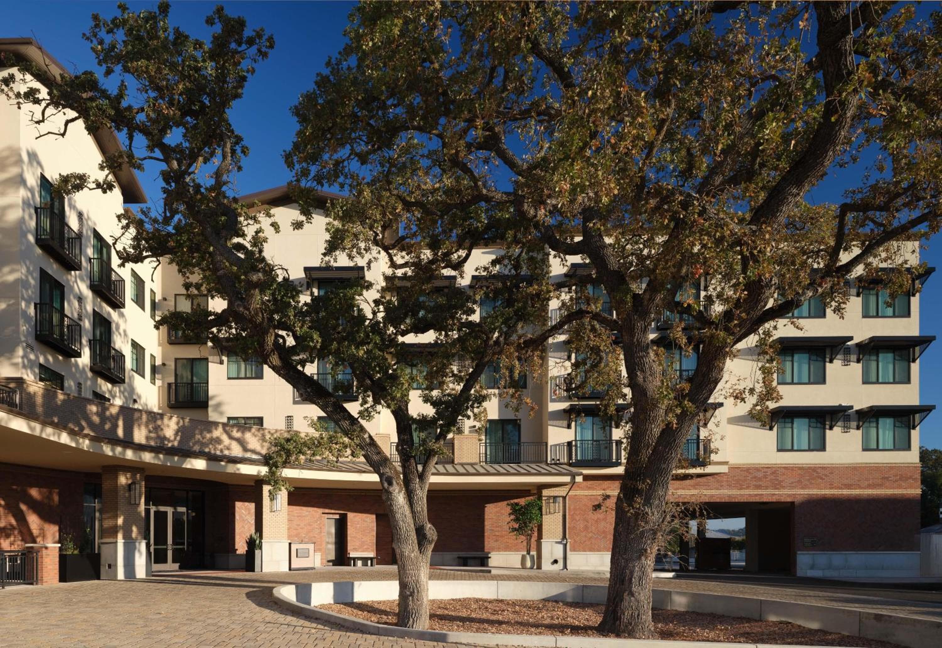 The Ava Hotel Paso Robles, Curio Collection By Hilton