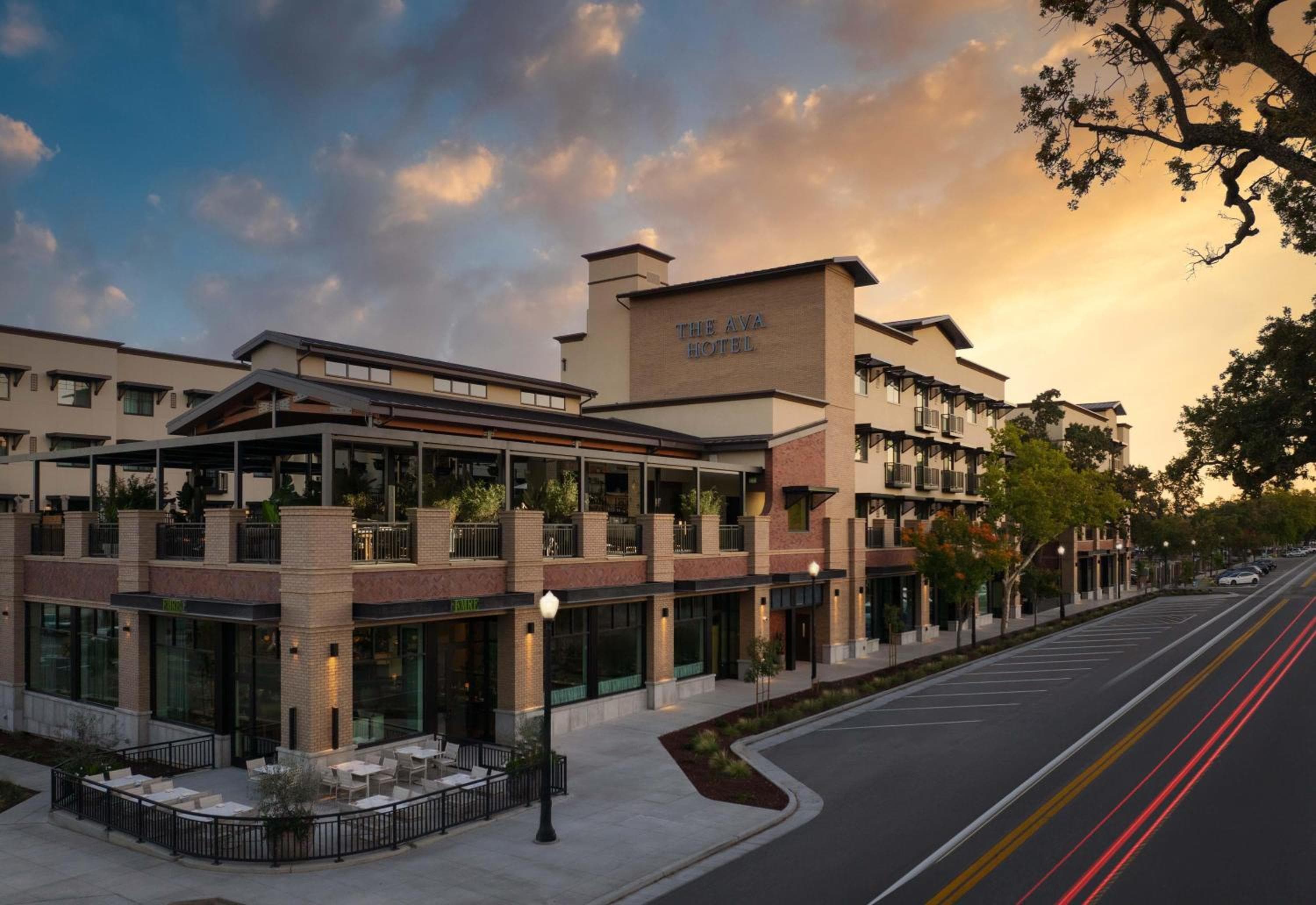 The Ava Hotel Paso Robles, Curio Collection By Hilton