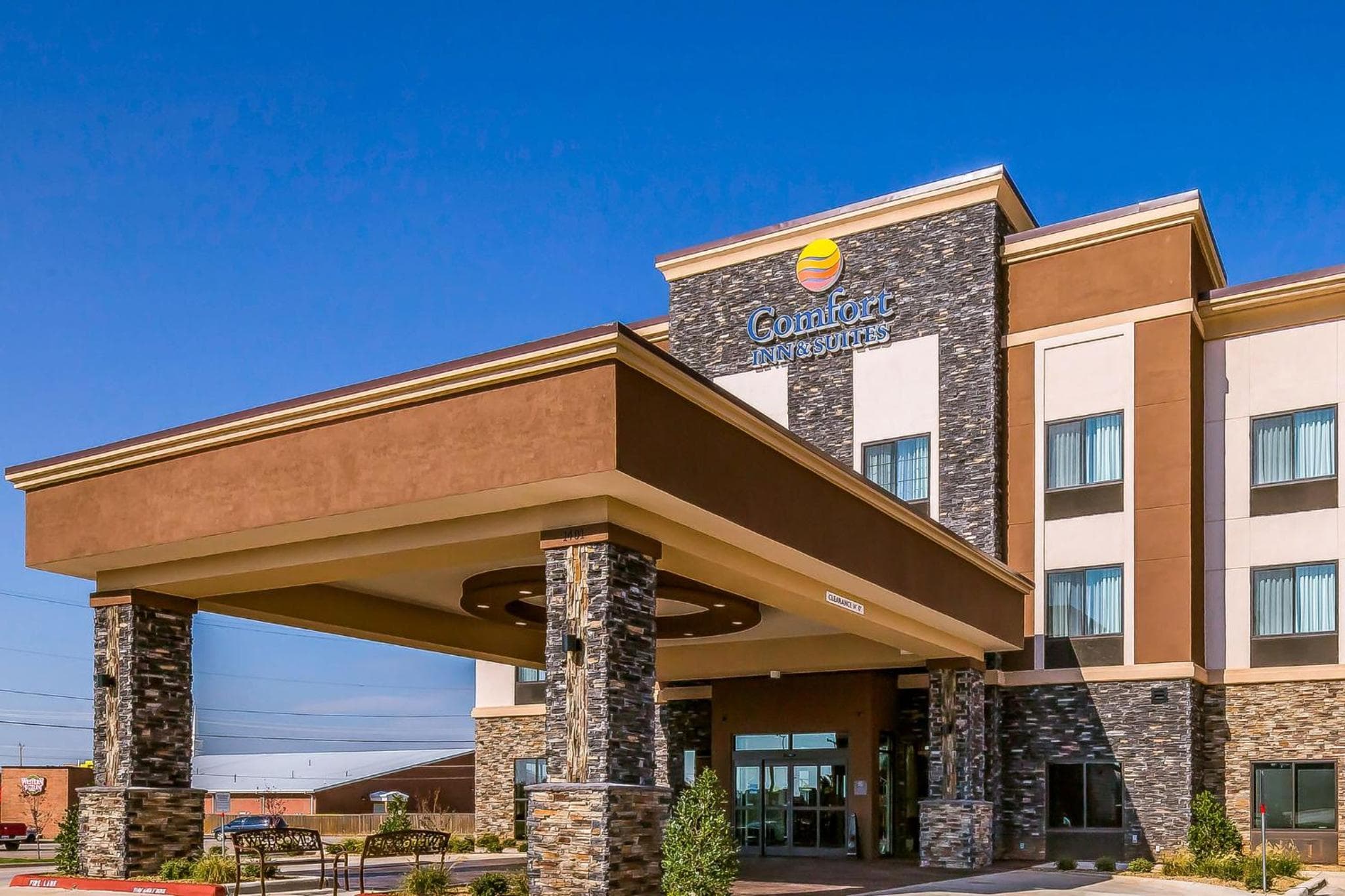 Comfort Inn & Suites Moore - Oklahoma City