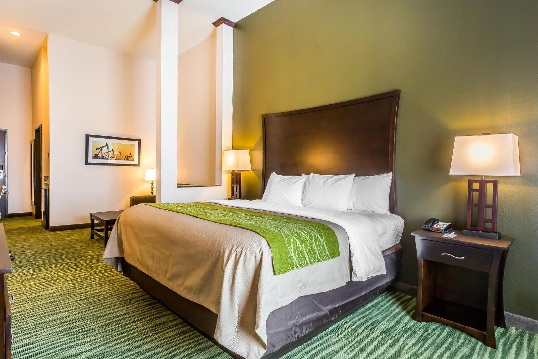 Comfort Inn & Suites Moore - Oklahoma City