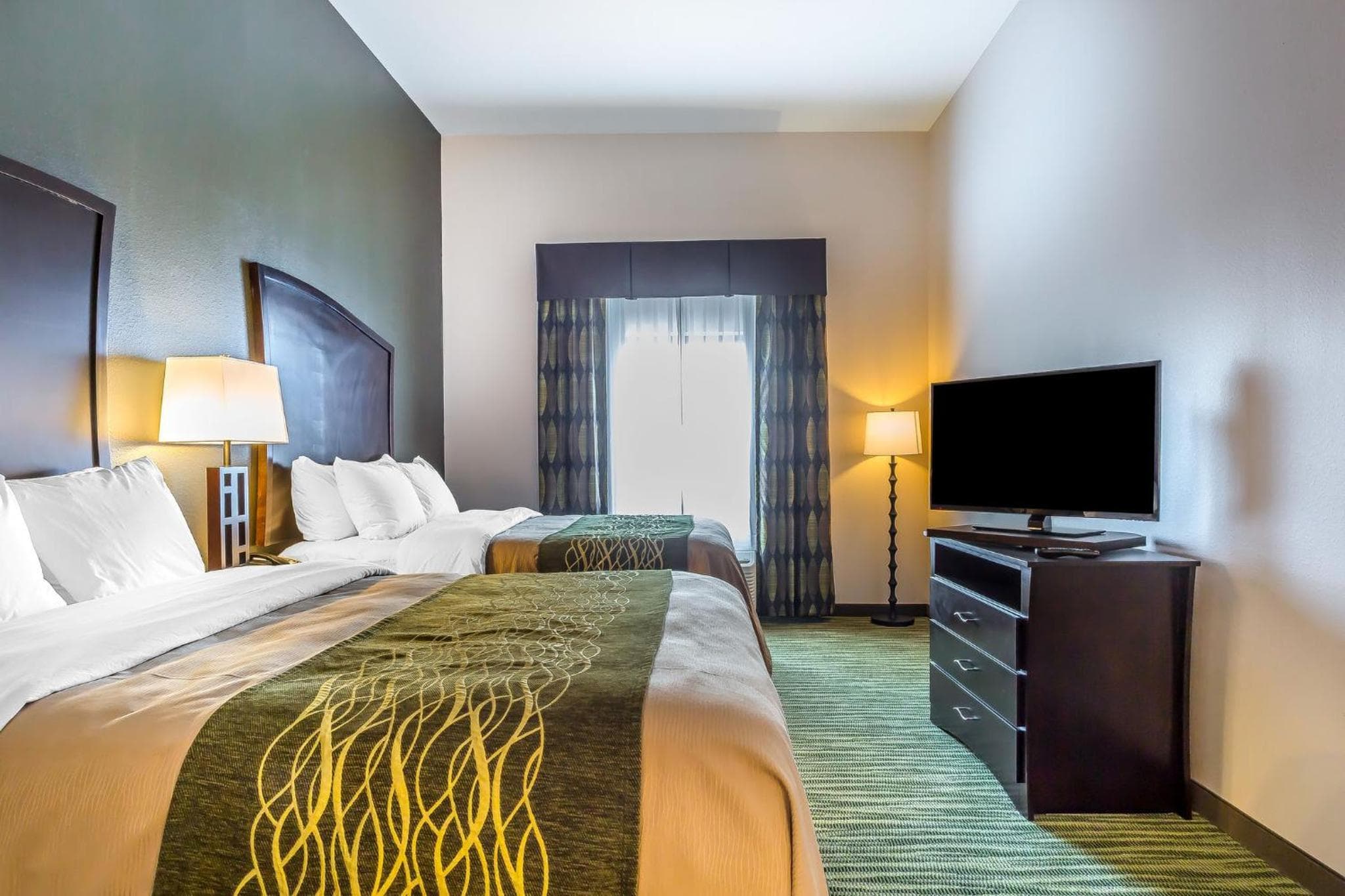 Comfort Inn & Suites Moore - Oklahoma City