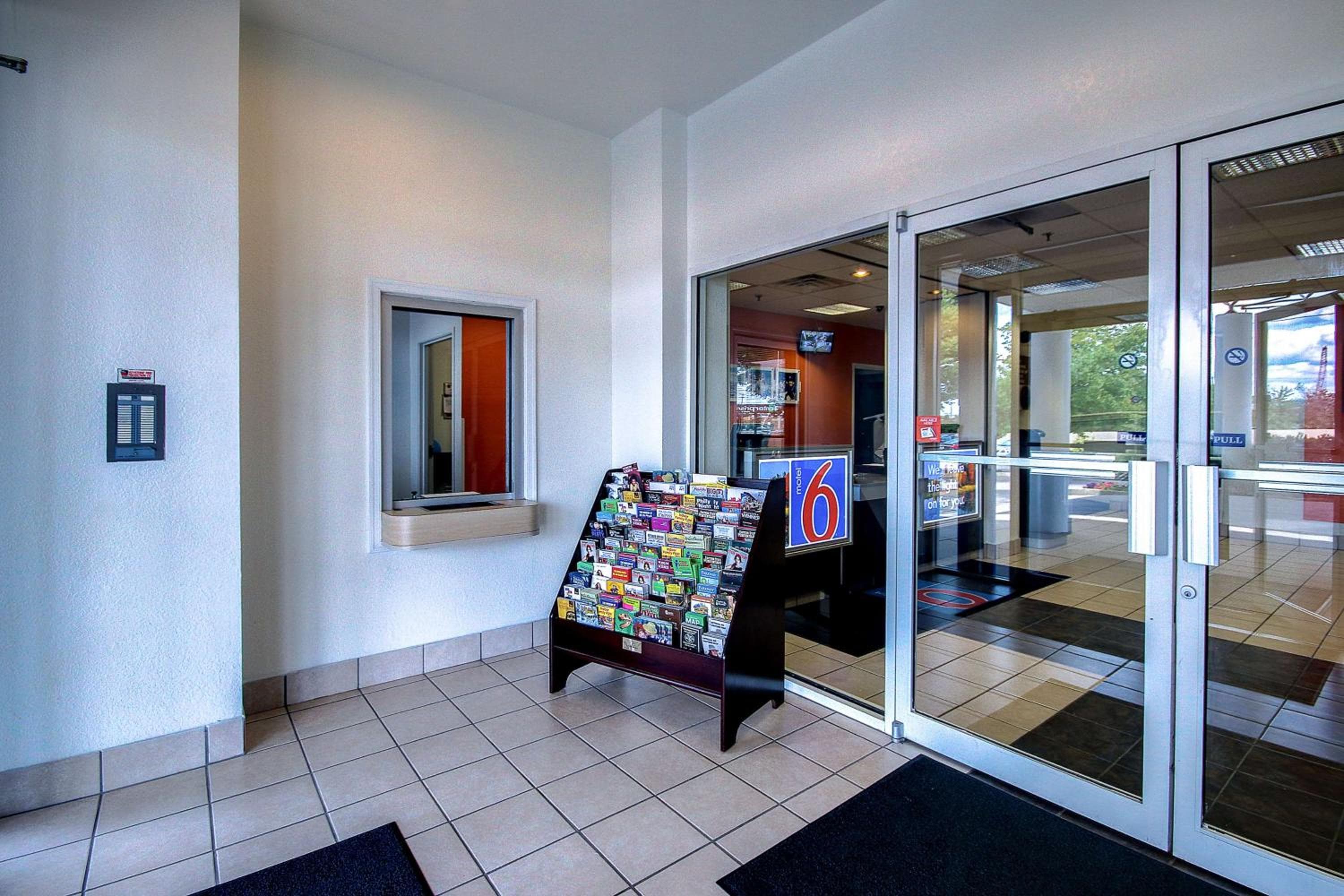 Motel 6 King Of Prussia PA