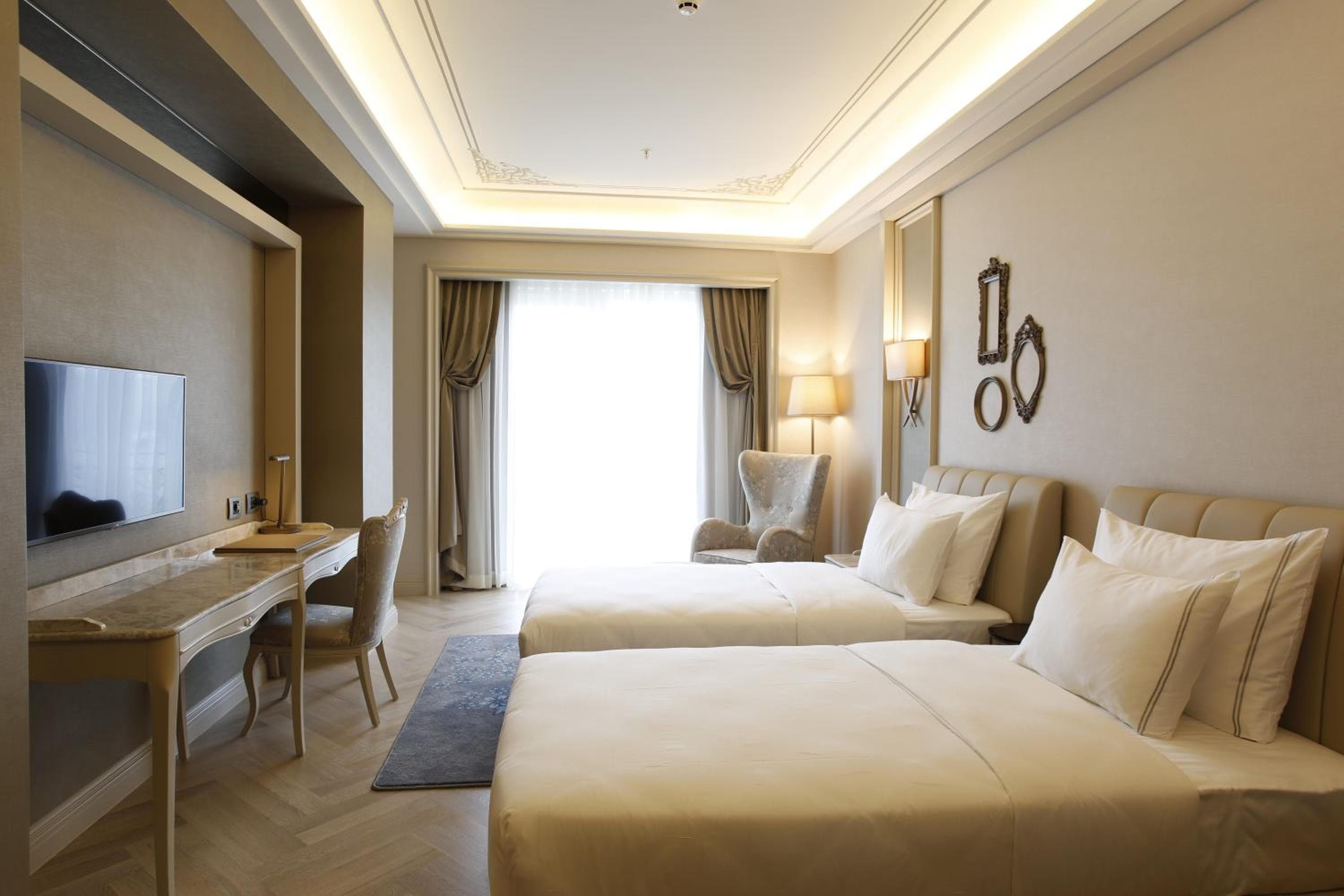 Lazzoni Hotel