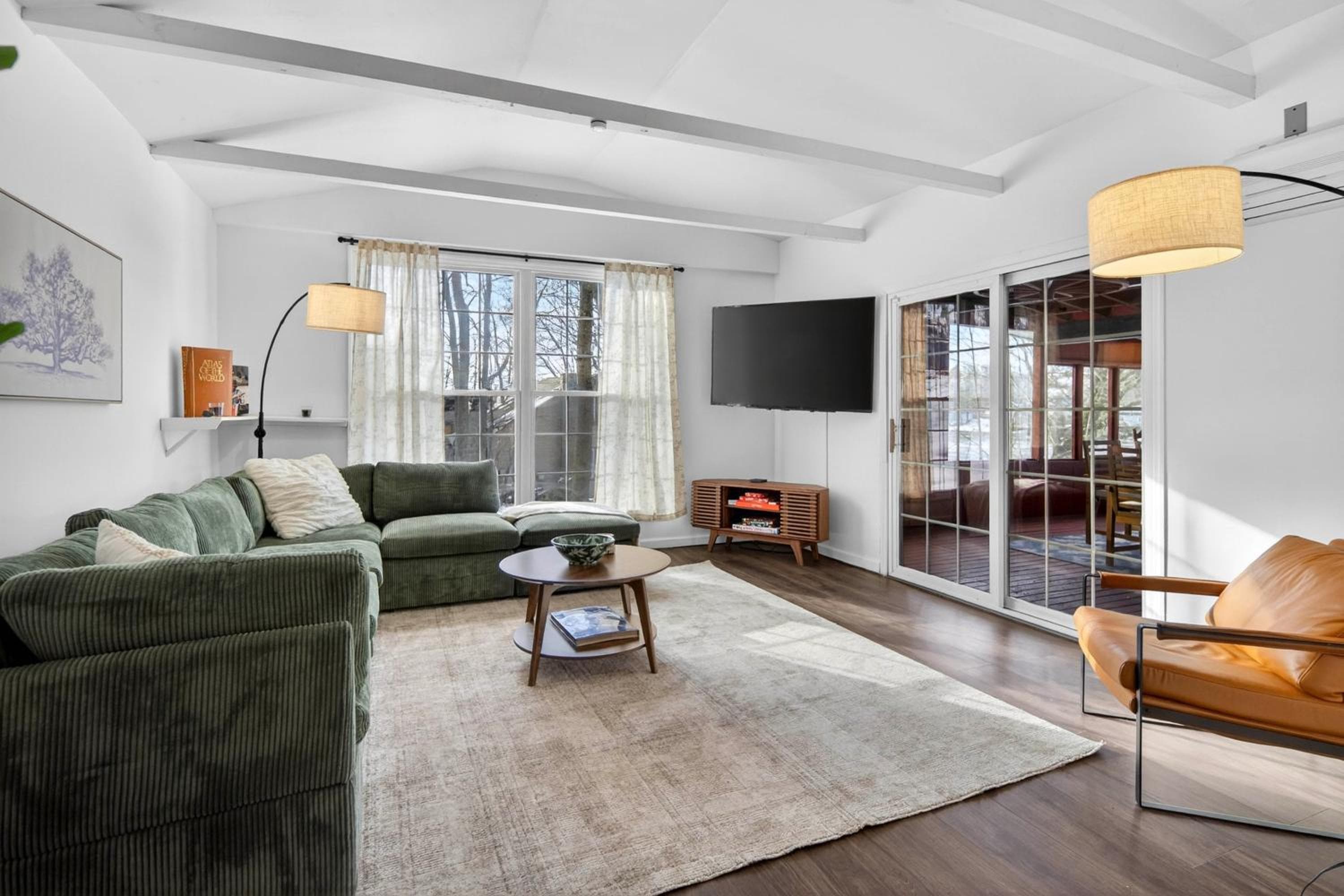 Riverfront Home with Tranquil Views in Schaghticoke