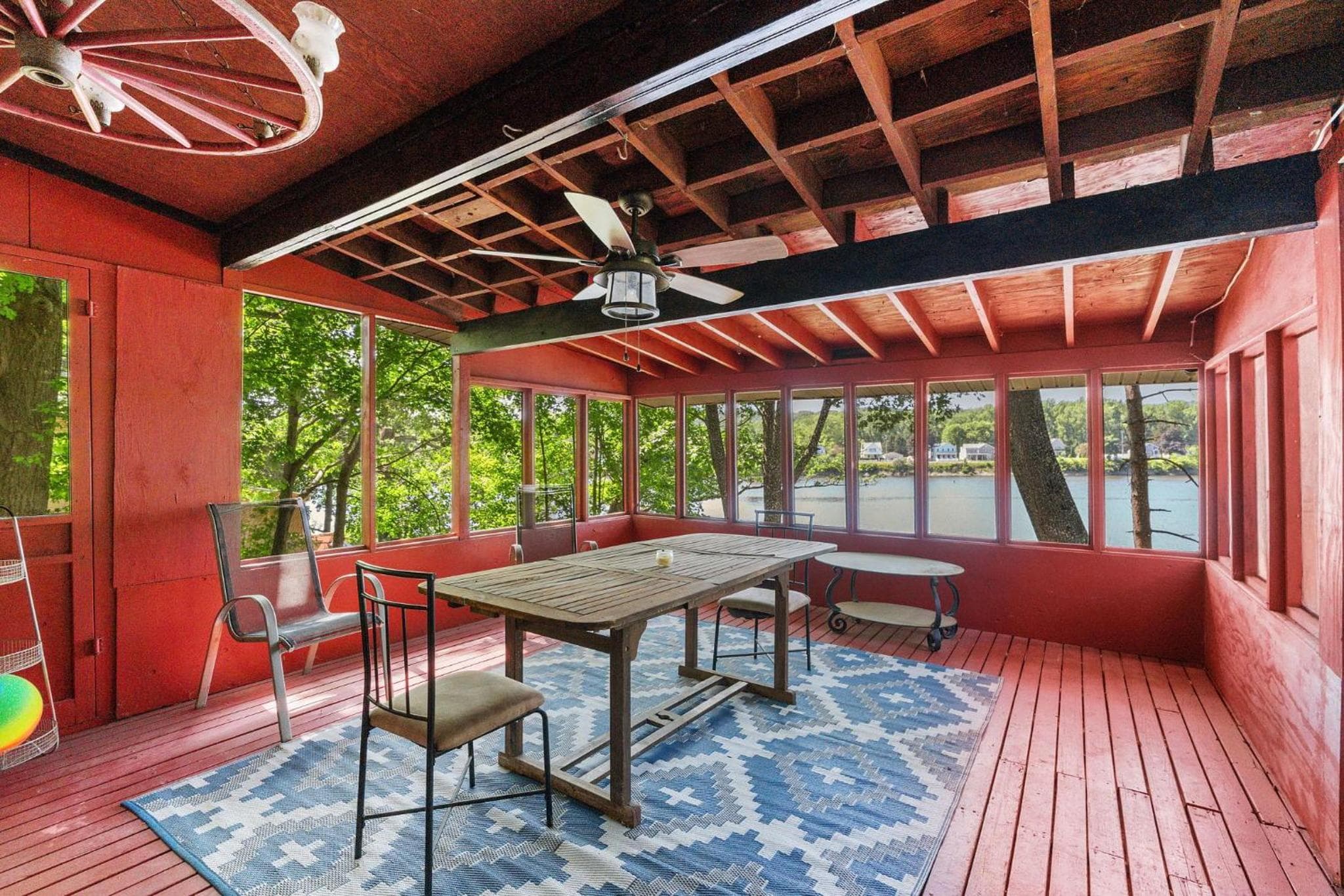Riverfront Home with Tranquil Views in Schaghticoke