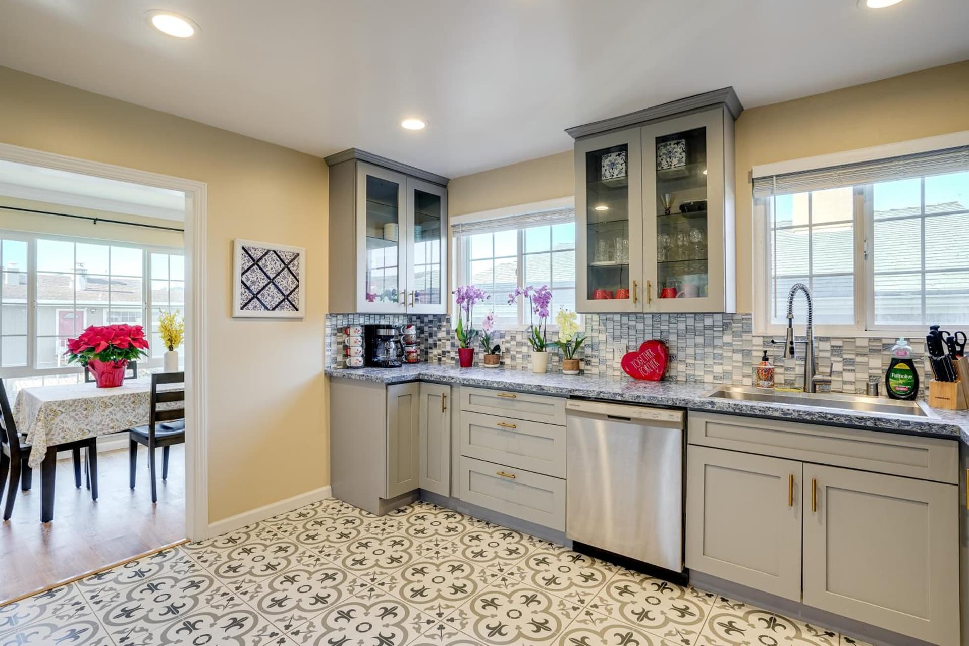 Easy SF Access! Spacious Family Home w/ Yard