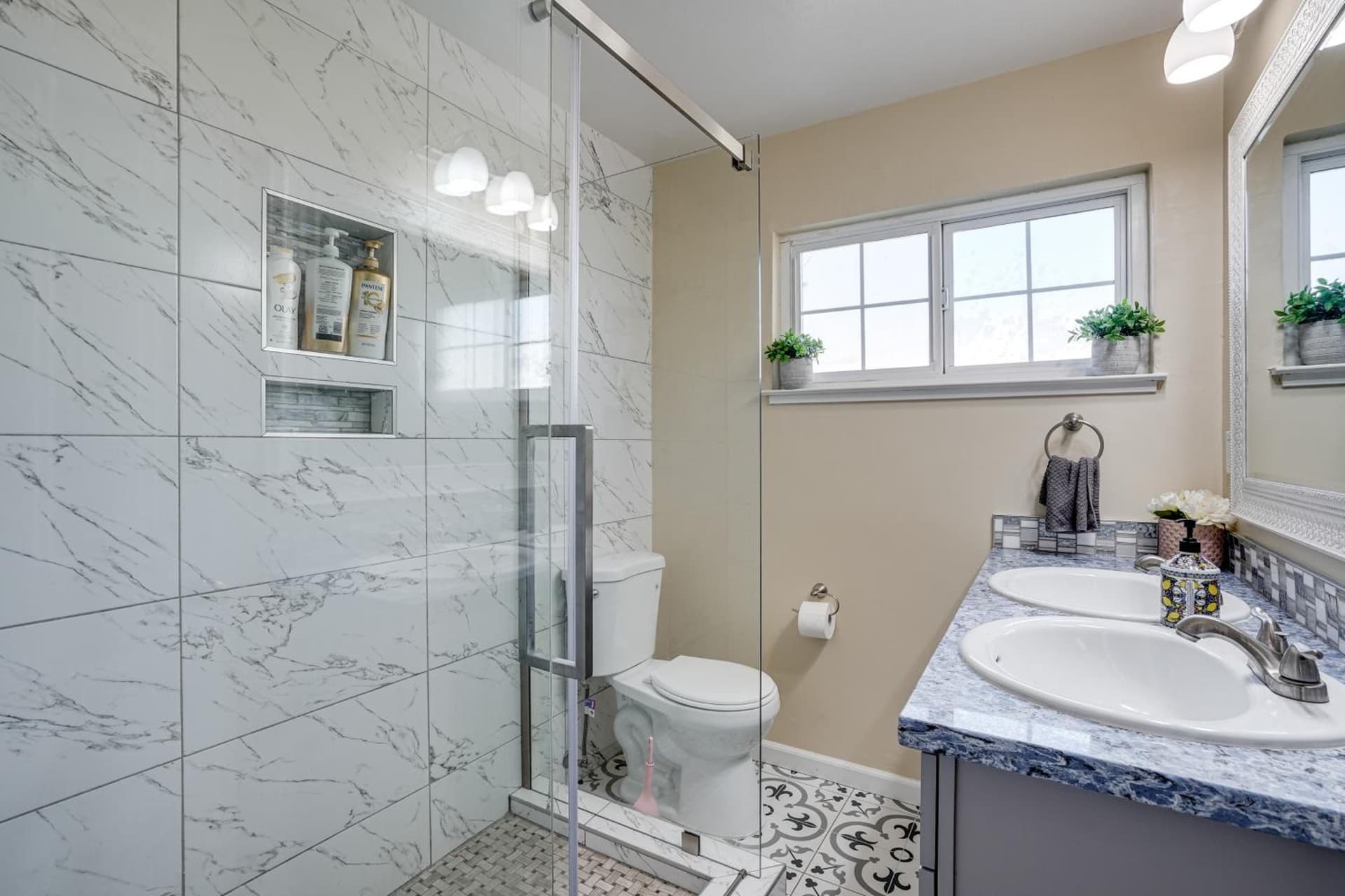 Easy SF Access! Spacious Family Home w/ Yard