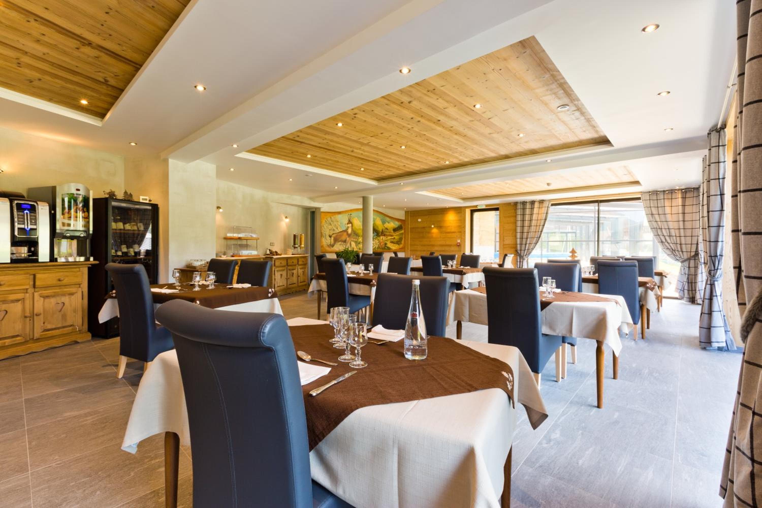 Hotel Alpina