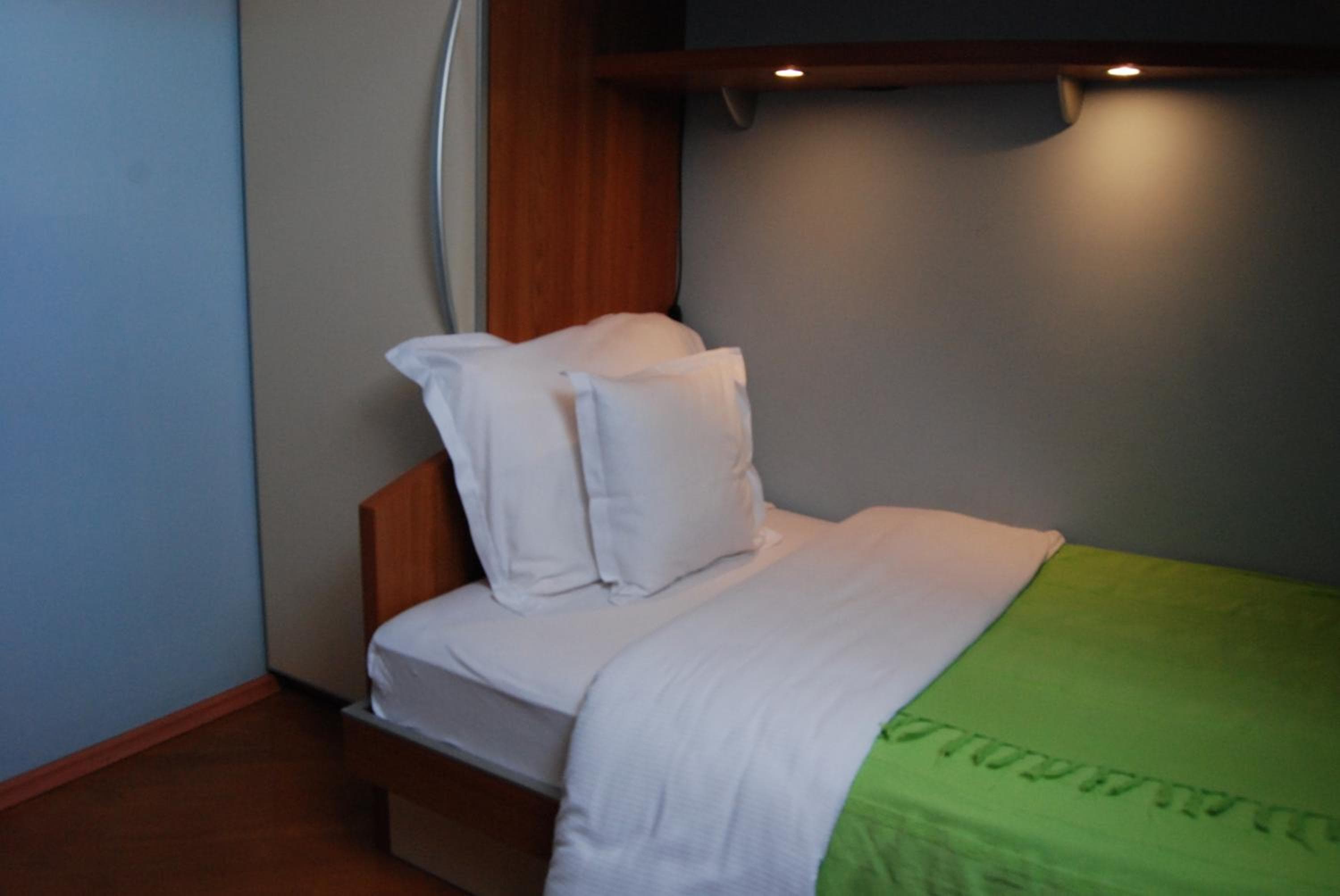 Car Royal Apartments and Rooms