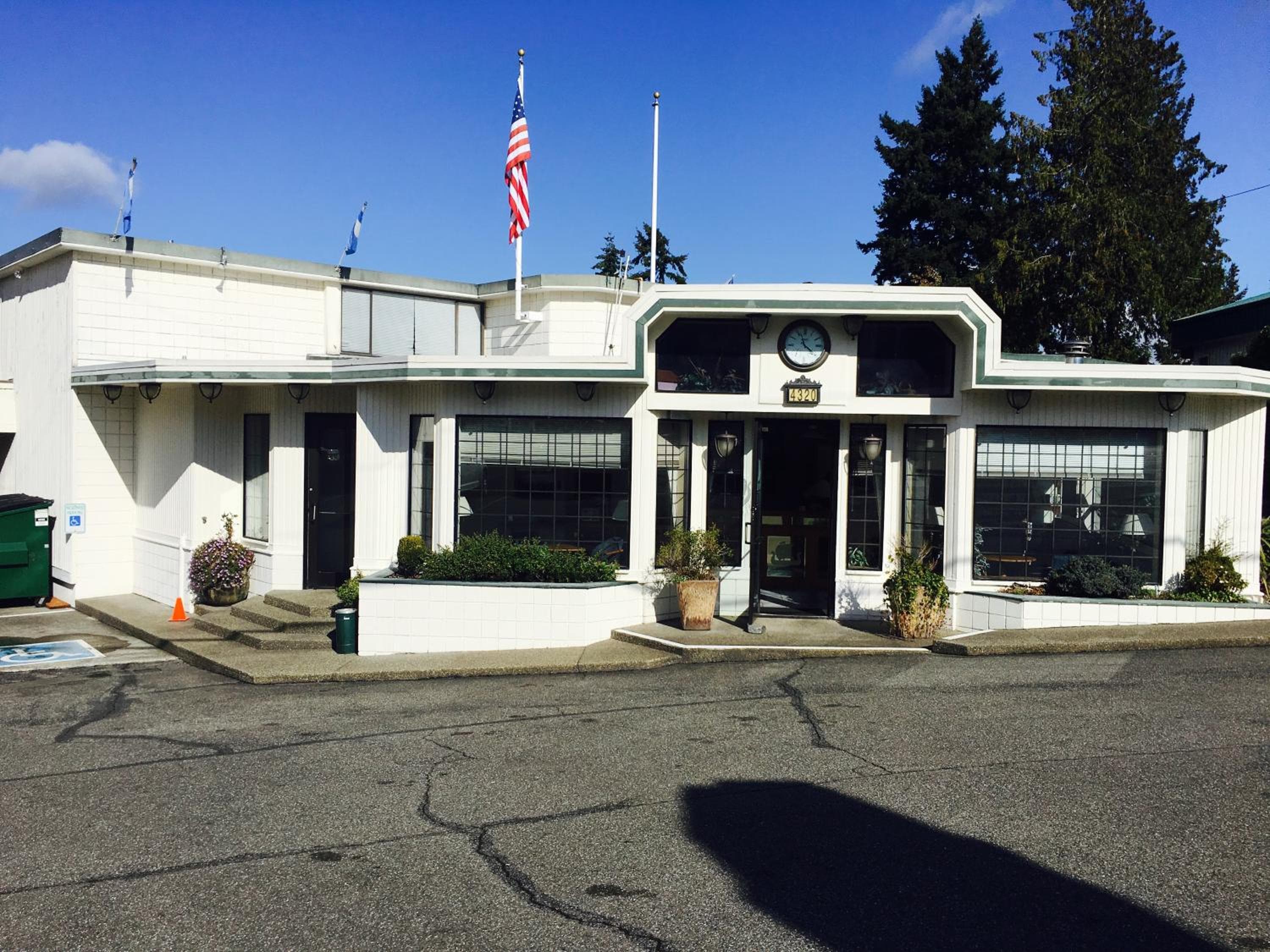 Flagship Inn