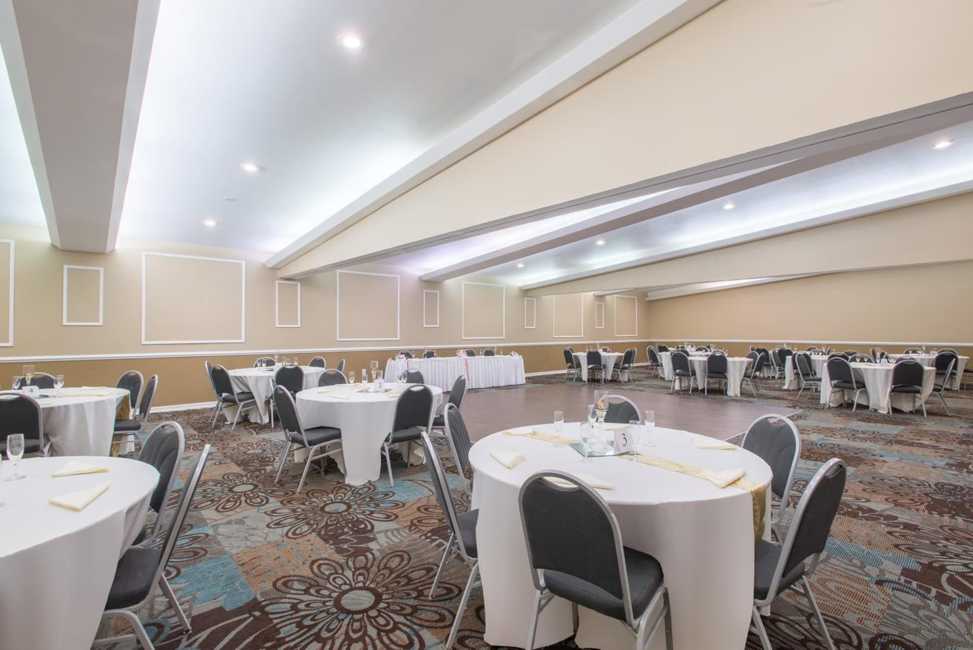 Ramada by Wyndham Allentown Bethlehem