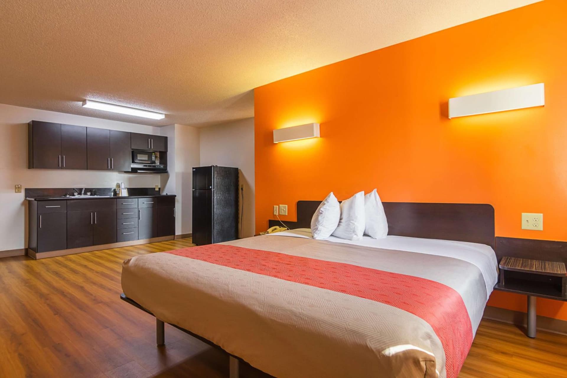 Motel 6-Jonesboro, GA