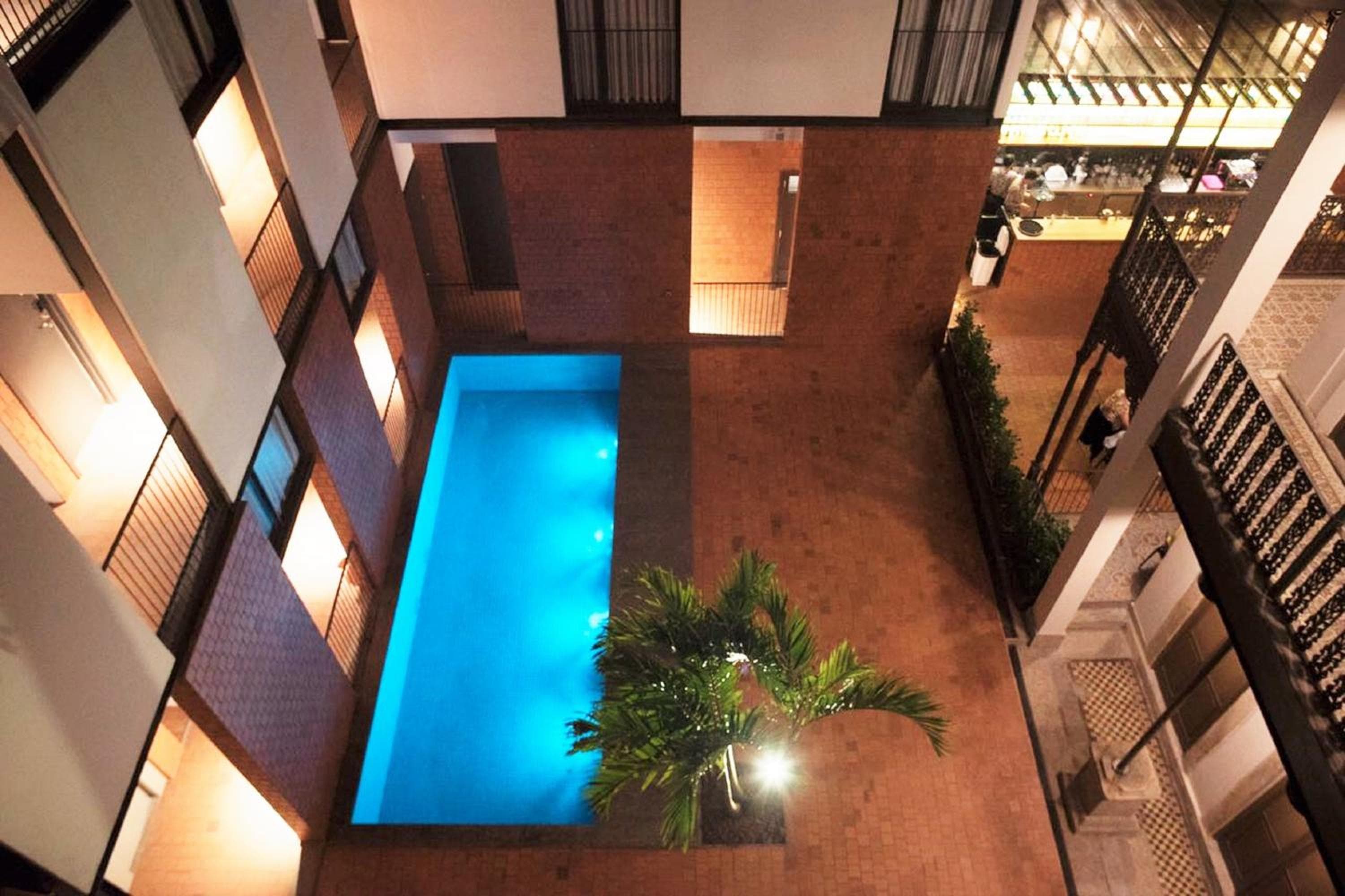Villa 25