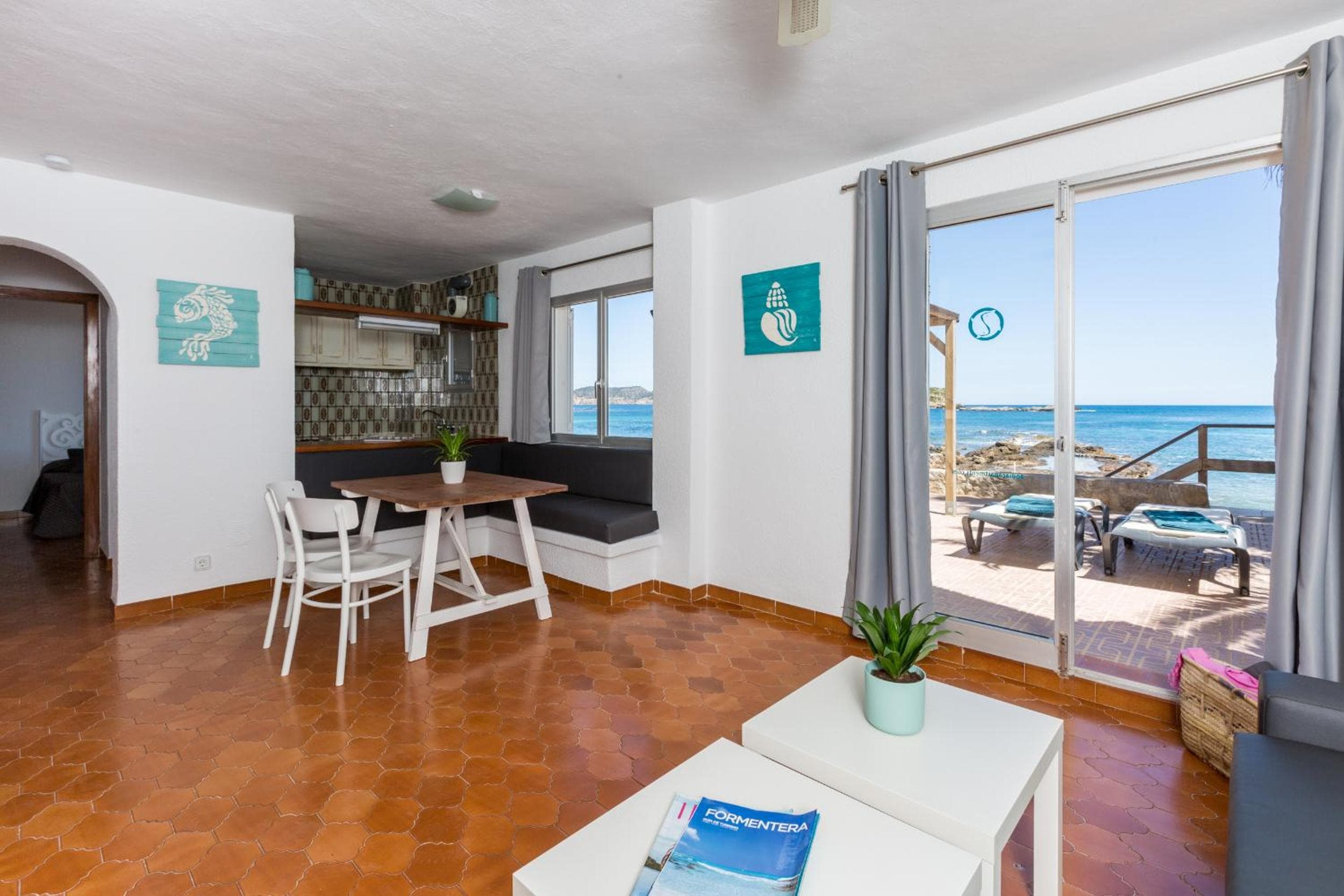 Zodiac Apartments