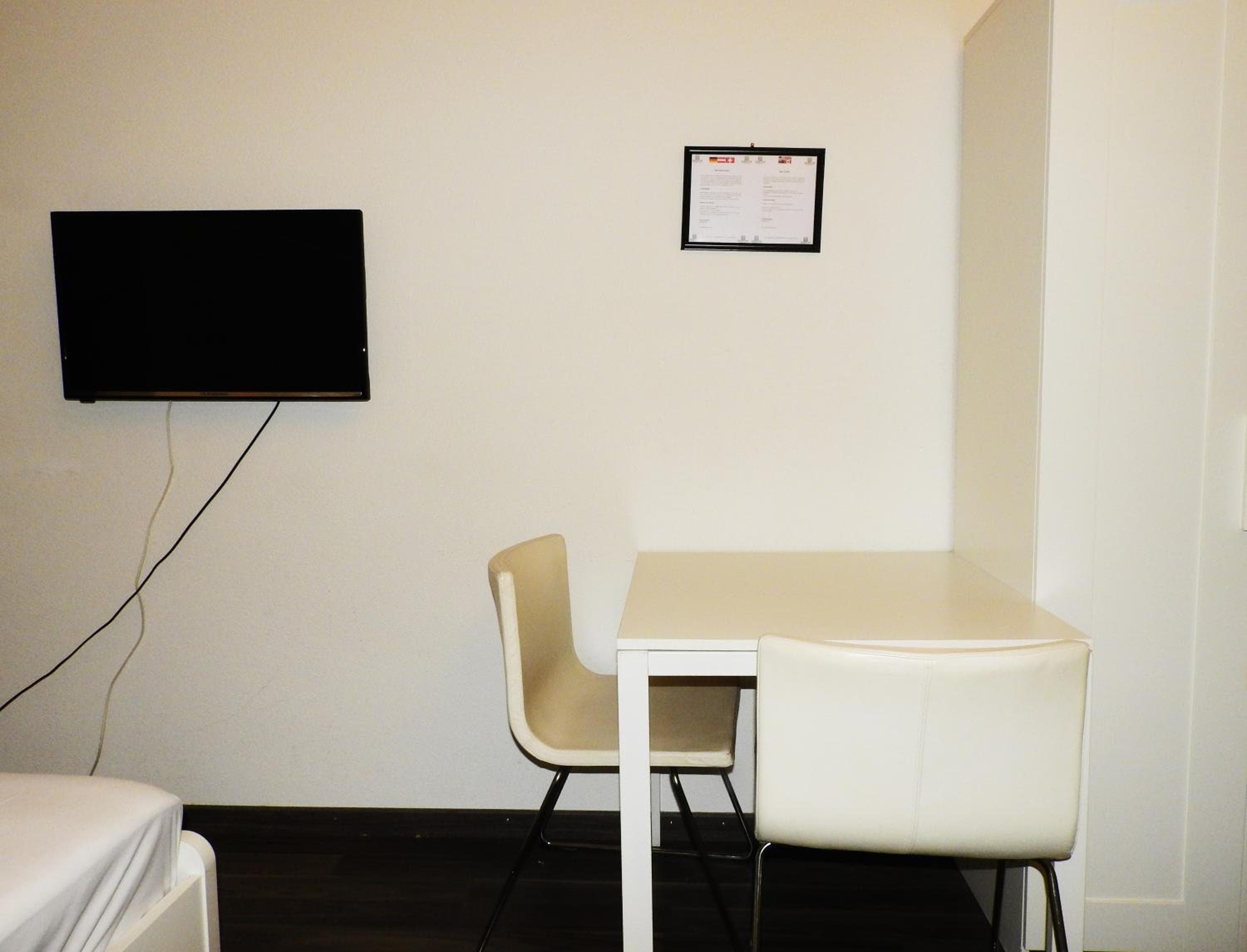 INSIDE Five Hotel