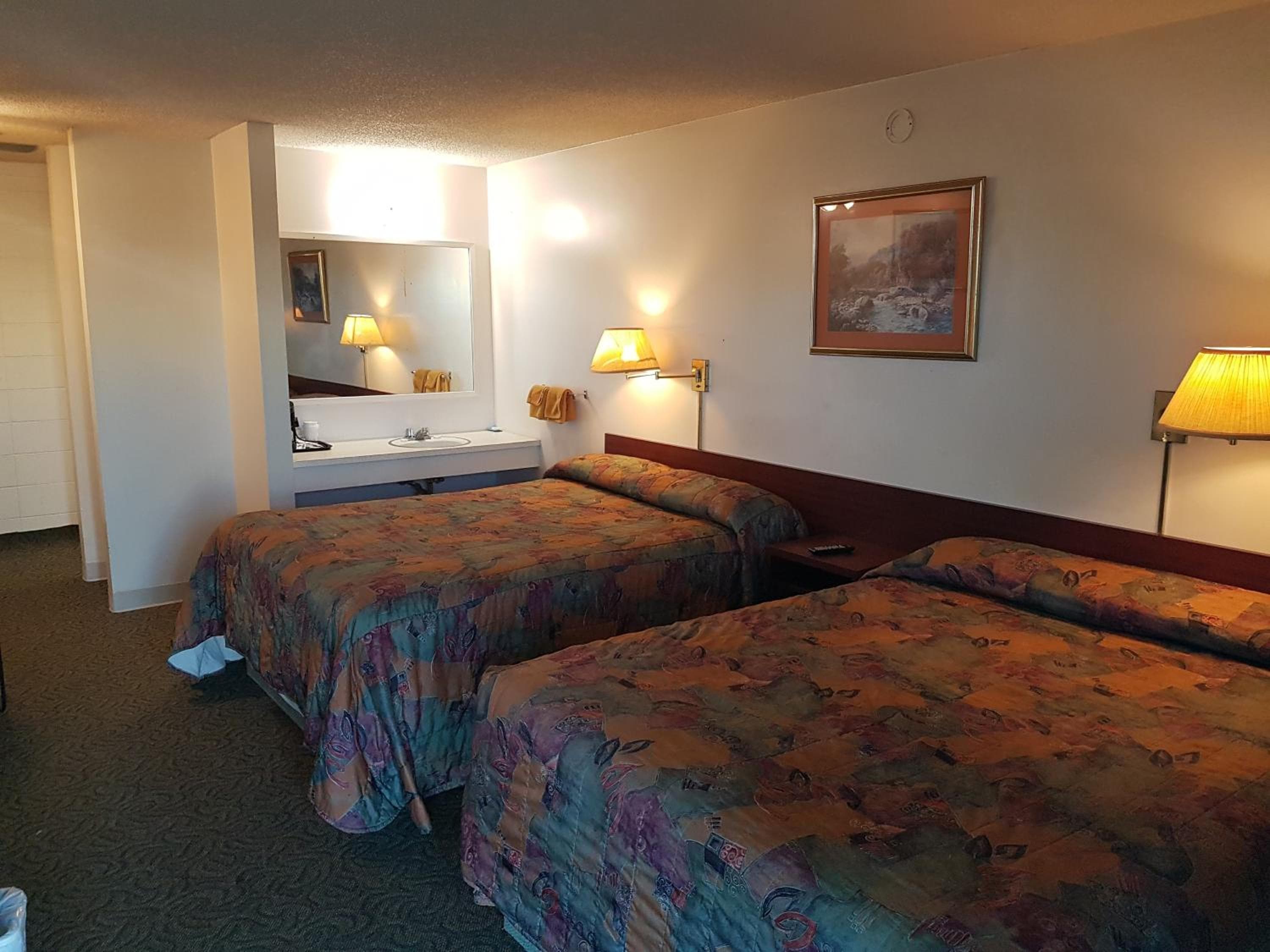 Shamrock Motel
